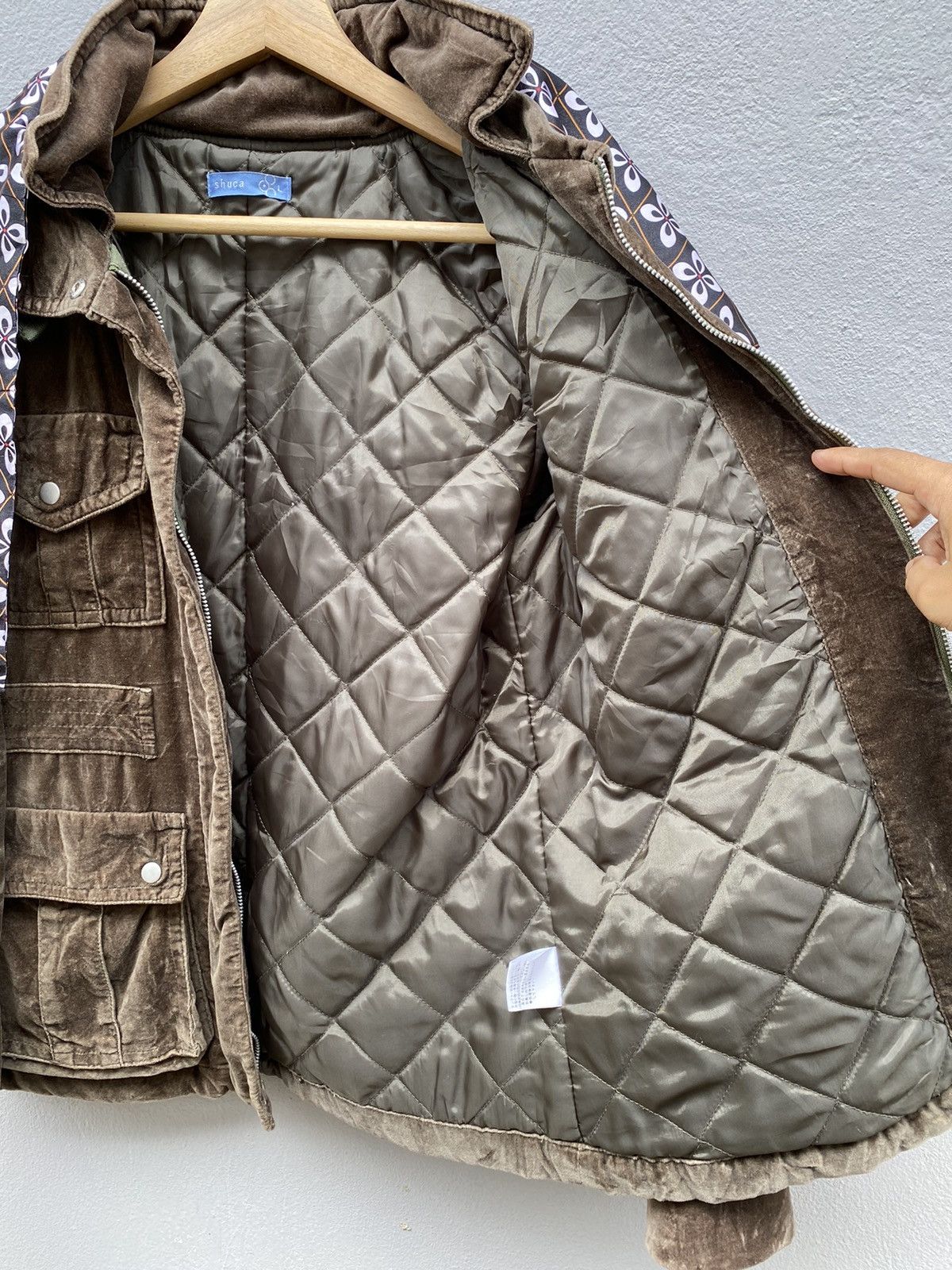 Beauty Beast Japanese Brand Multipocket Velvet Jacket + Scarf RARE Design Size US L / EU 52-54 / 3 - 6 Thumbnail