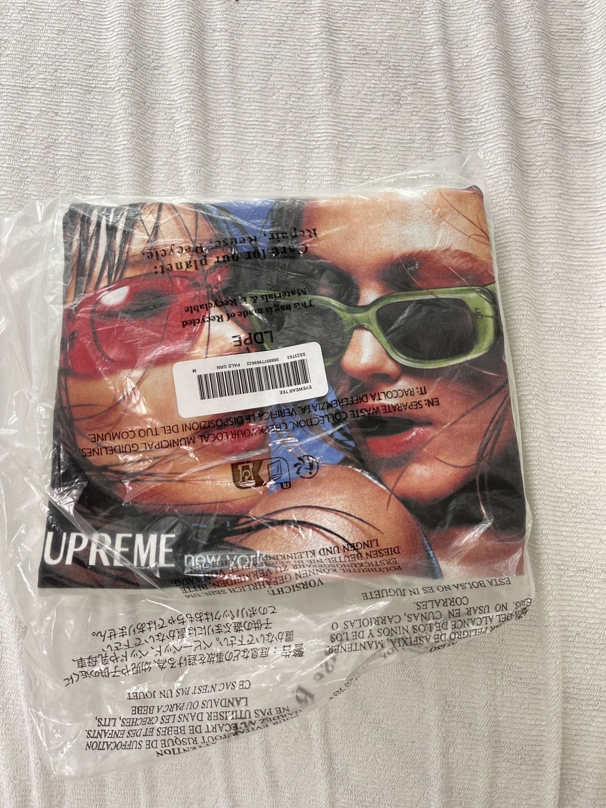 sales cheapest Supreme Eyewear Tee S/S 23 Pale Green | www