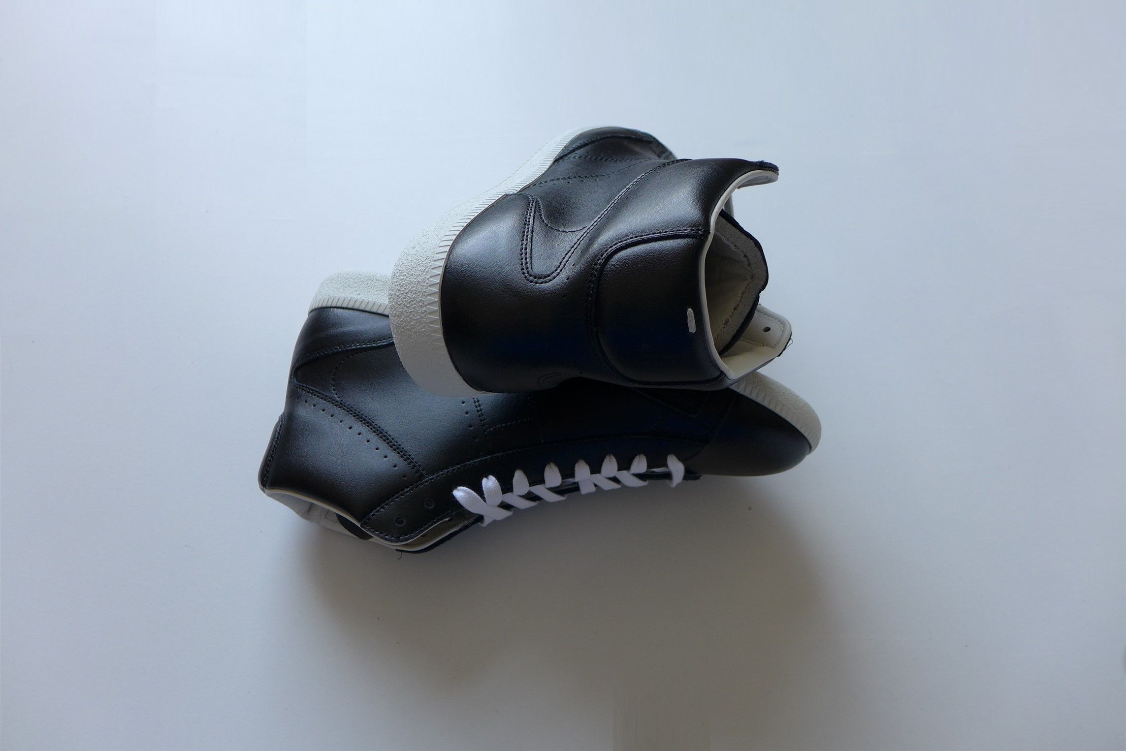 Maison Margiela Margiela Ace Mid Sneakers - Black Calf Leather Size US 9 / EU 42 - 9 Thumbnail
