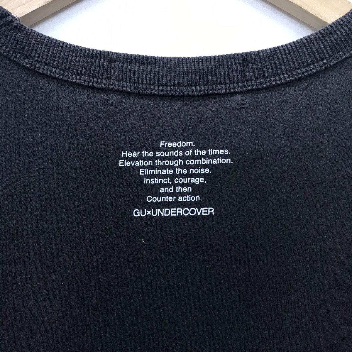 Japanese Brand × Undercover Rare!! GU x Undercover tee Size US M / EU 48-50 / 2 - 15 Thumbnail