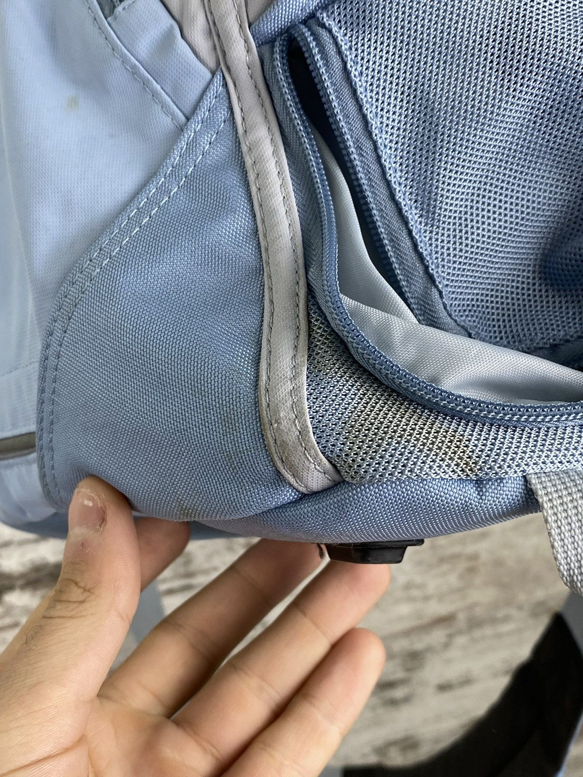 Nike × Vintage Vintage 90s 🔥 Nike travel bag y2k swoosh duffer slim rare Size ONE SIZE - 14 Thumbnail