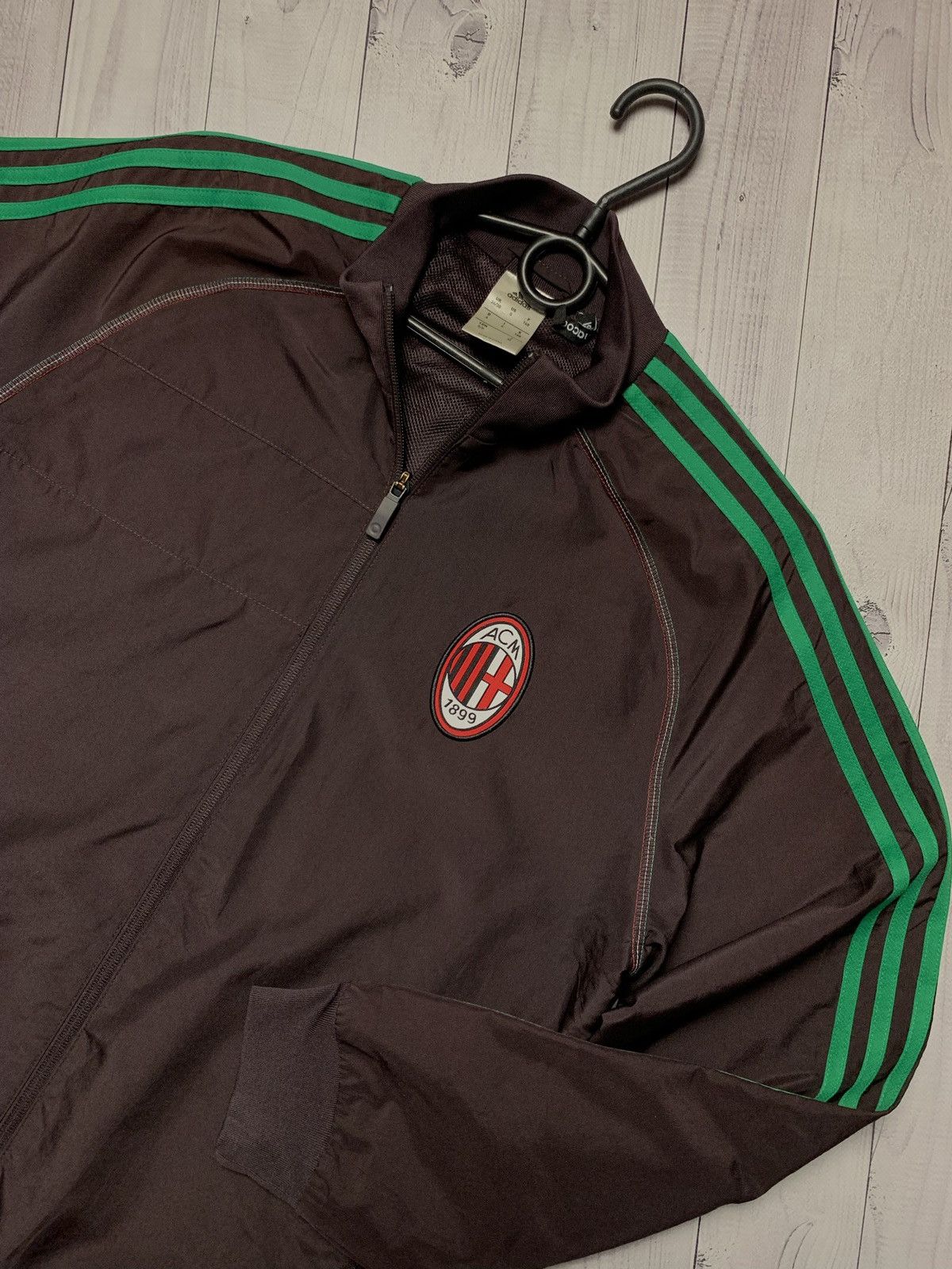 Adidas × Vintage Vintage AC Milan soccer track jacket adidas size S/M Size US S / EU 44-46 / 1 - 3 Thumbnail