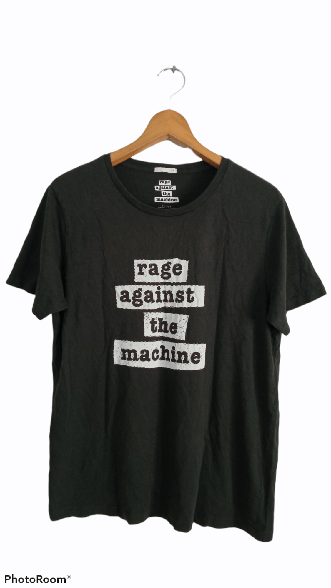 Band Tees × Japanese Brand × Vintage 🔥🔥GU x Rage Against The Machine T-Shirt Size US M / EU 48-50 / 2 - 1 Thumbnail