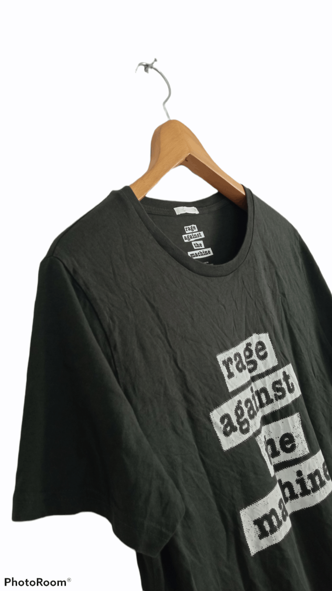 Band Tees × Japanese Brand × Vintage 🔥🔥GU x Rage Against The Machine T-Shirt Size US M / EU 48-50 / 2 - 5 Thumbnail