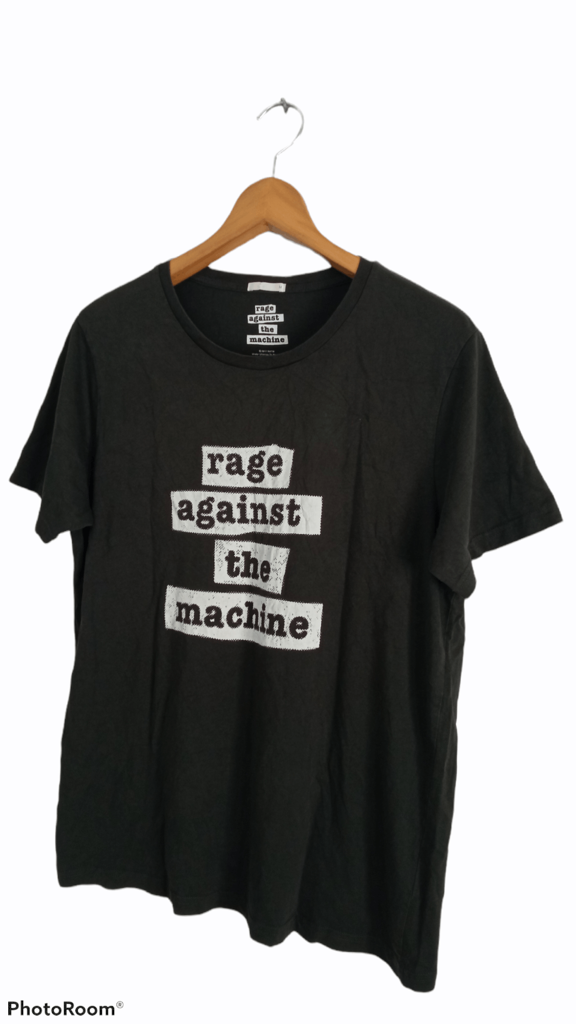 Band Tees × Japanese Brand × Vintage 🔥🔥GU x Rage Against The Machine T-Shirt Size US M / EU 48-50 / 2 - 3 Thumbnail