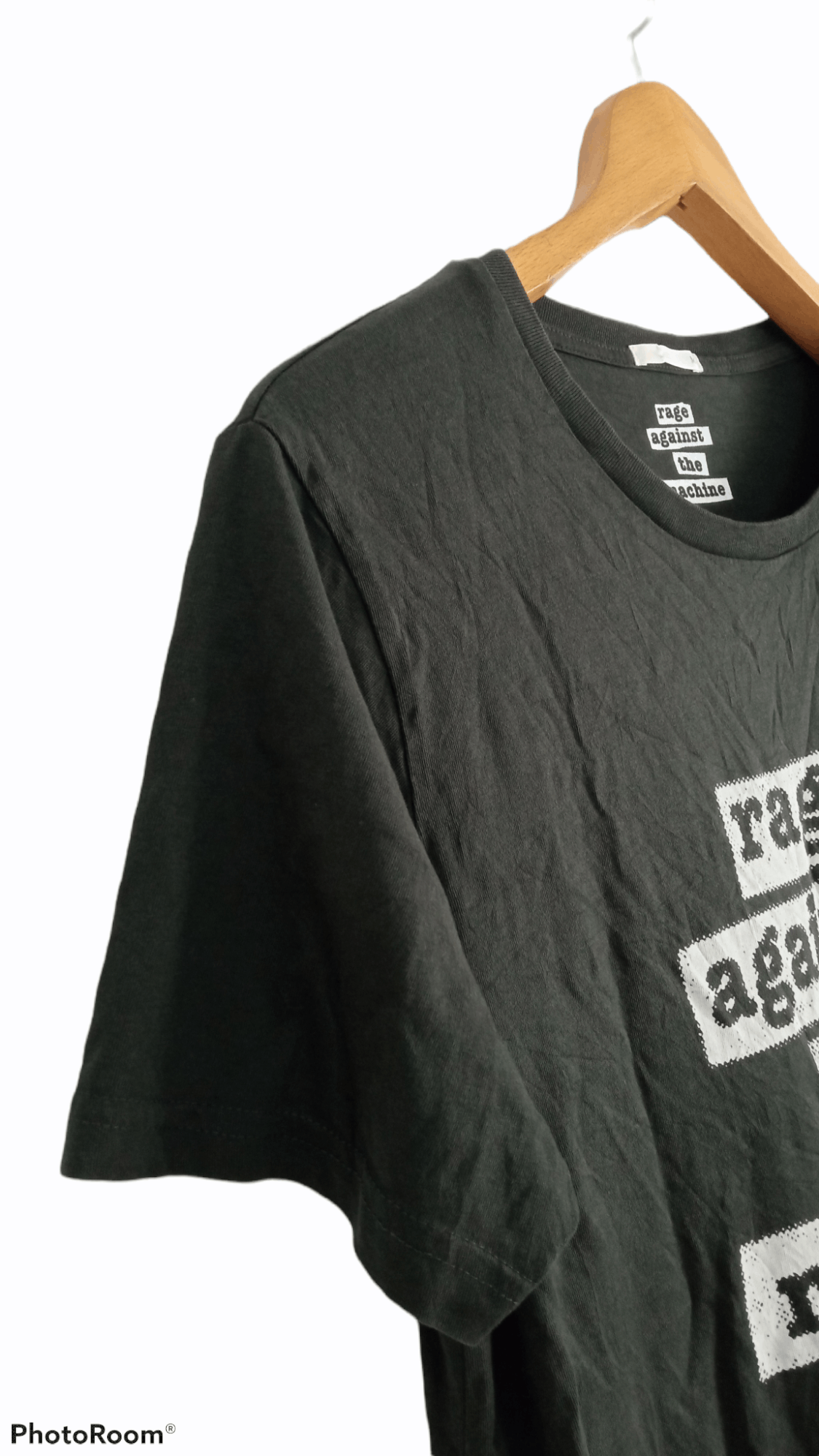 Band Tees × Japanese Brand × Vintage 🔥🔥GU x Rage Against The Machine T-Shirt Size US M / EU 48-50 / 2 - 4 Thumbnail