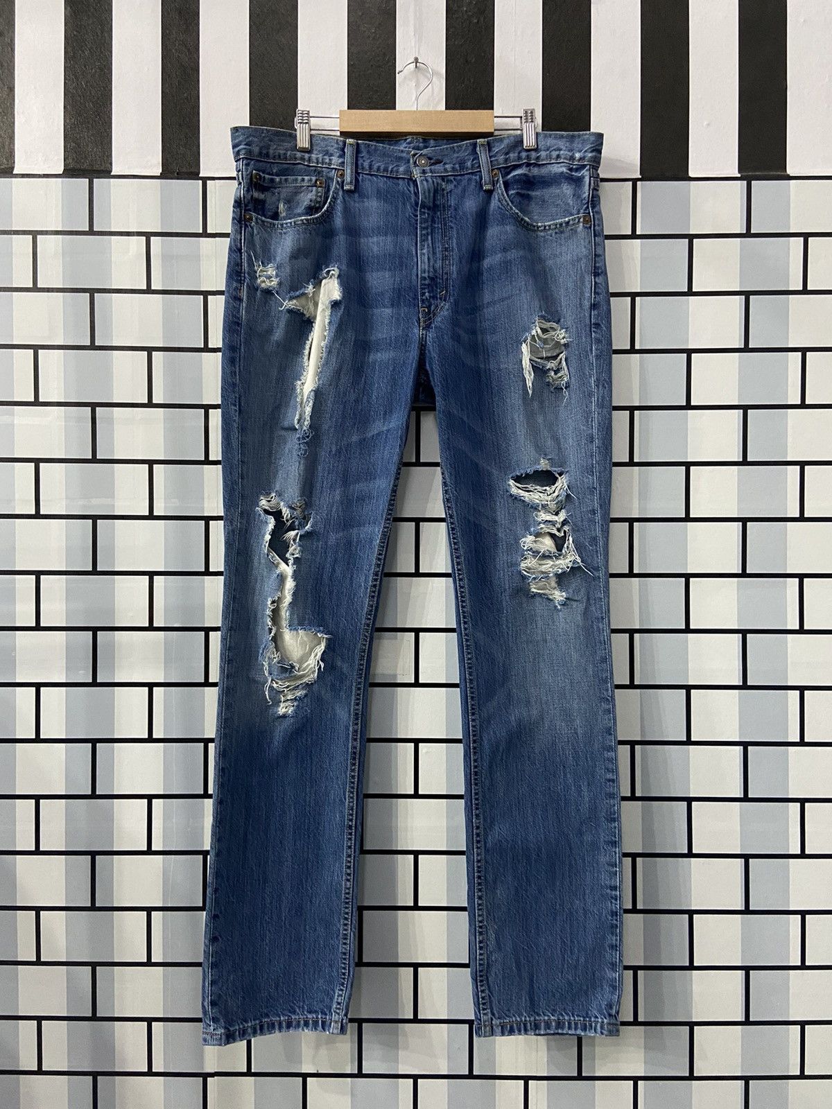 image of Levis x Vintage Levi’S 516 Distressed Blue Wash Denim Pants, Men's (Size 38)