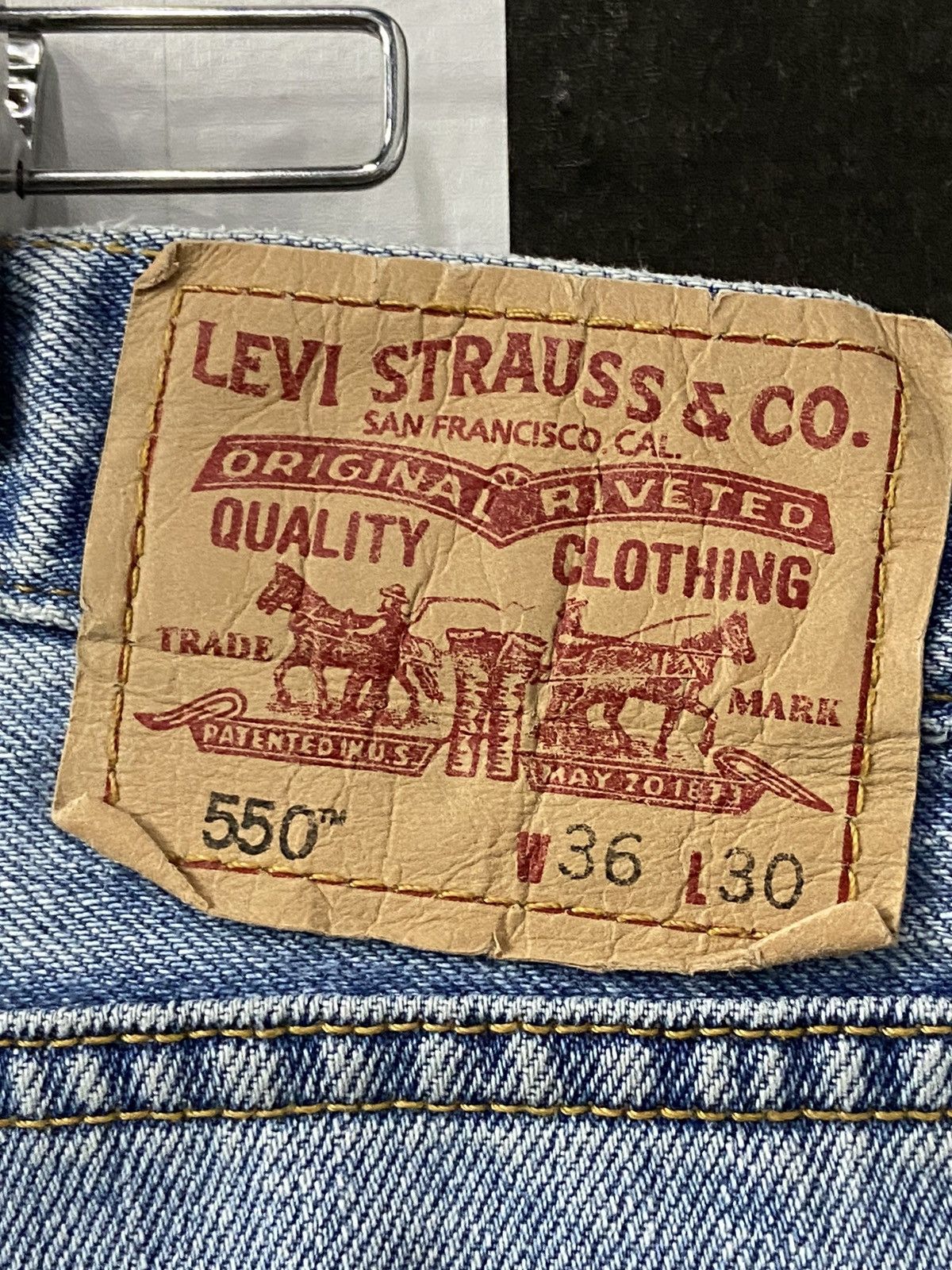 Levi's Vintage Levi’s 550 Light Wash Relaxed Fit Denim Pants Size US 36 / EU 52 - 17 Thumbnail