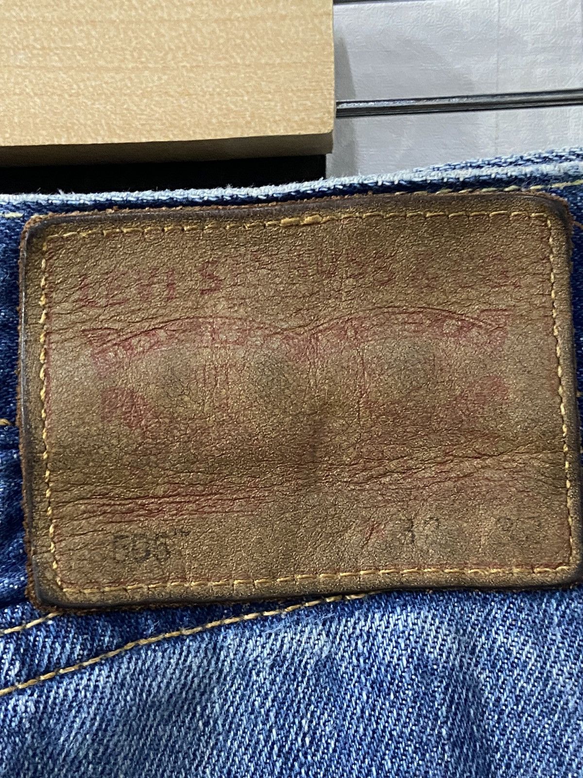 Levi's Vintage Levi’s 505 Faded Blue White Oak Cone Denim Size US 32 / EU 48 - 17 Thumbnail