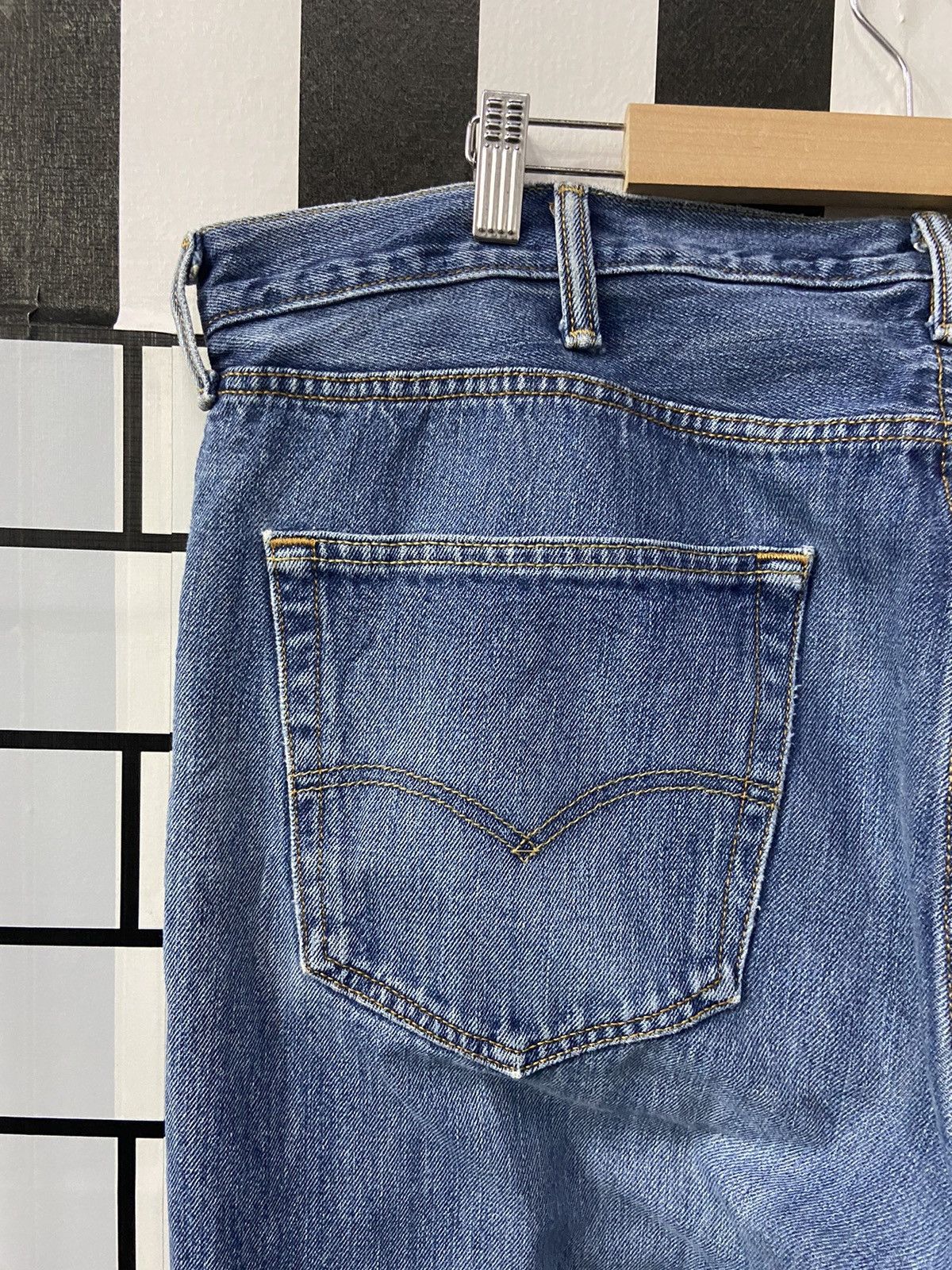 Levi's Vintage Levi’s 501 Distressed Blue Wash Single R Denim Pants Size US 41 - 16 Thumbnail