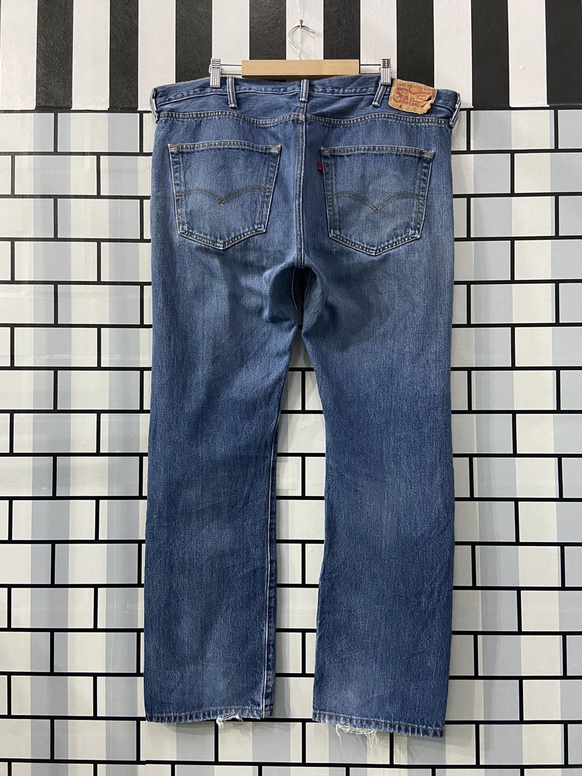 Levi's Vintage Levi’s 501 Distressed Blue Wash Single R Denim Pants Size US 41 - 2 Thumbnail