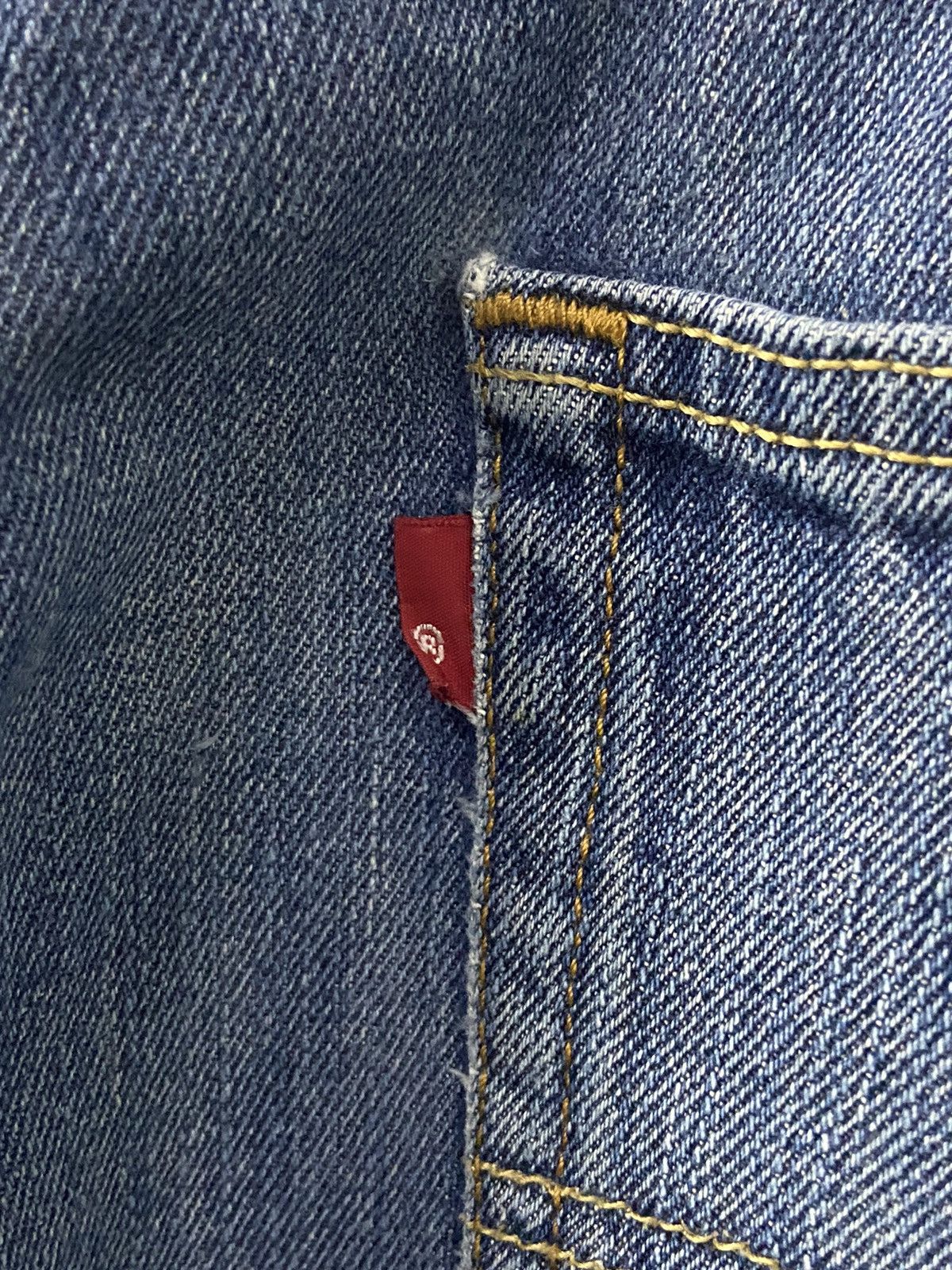 Levi's Vintage Levi’s 501 Distressed Blue Wash Single R Denim Pants Size US 41 - 18 Thumbnail
