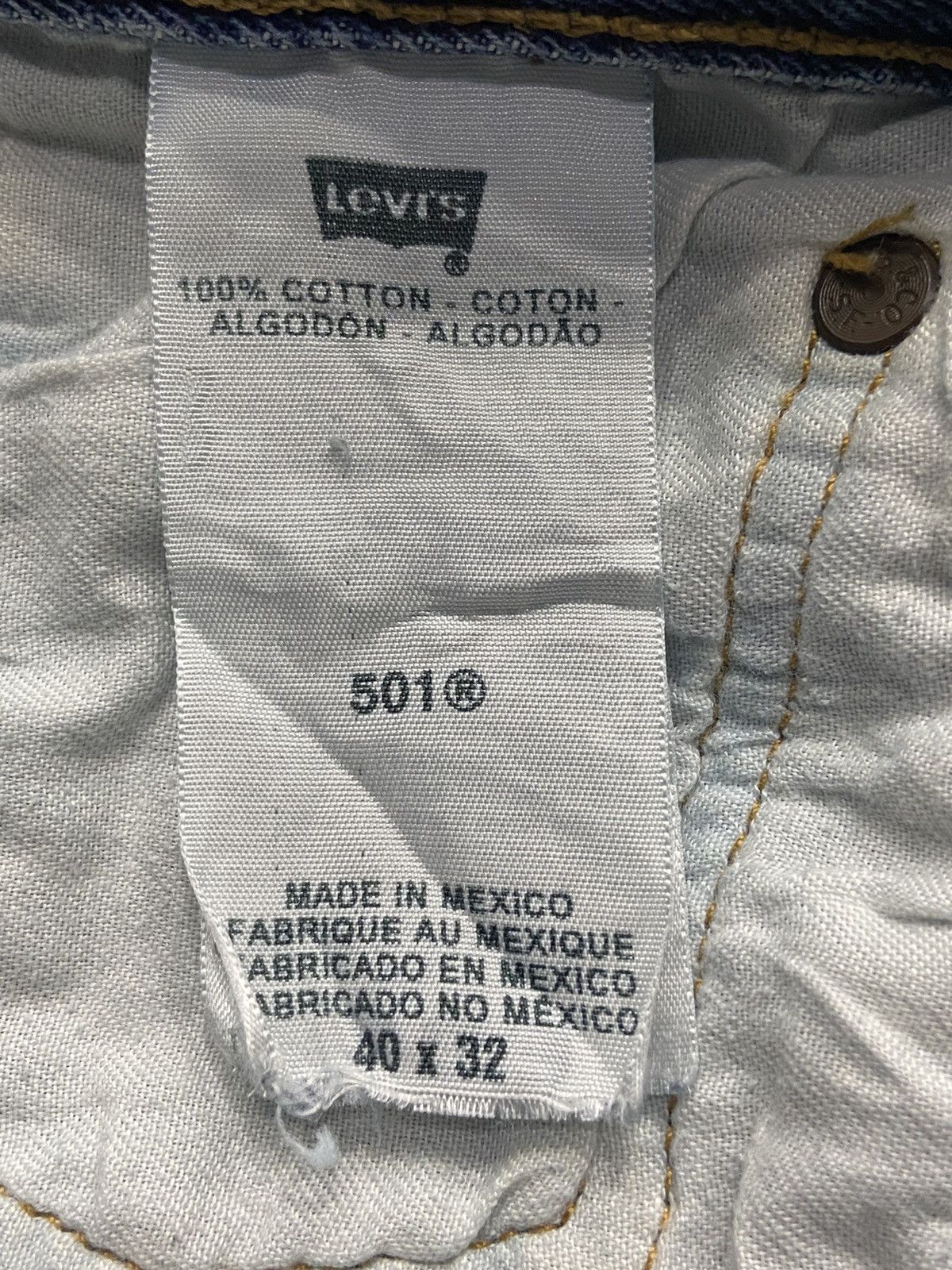 Levi's Vintage Levi’s 501 Distressed Blue Wash Single R Denim Pants Size US 41 - 21 Thumbnail