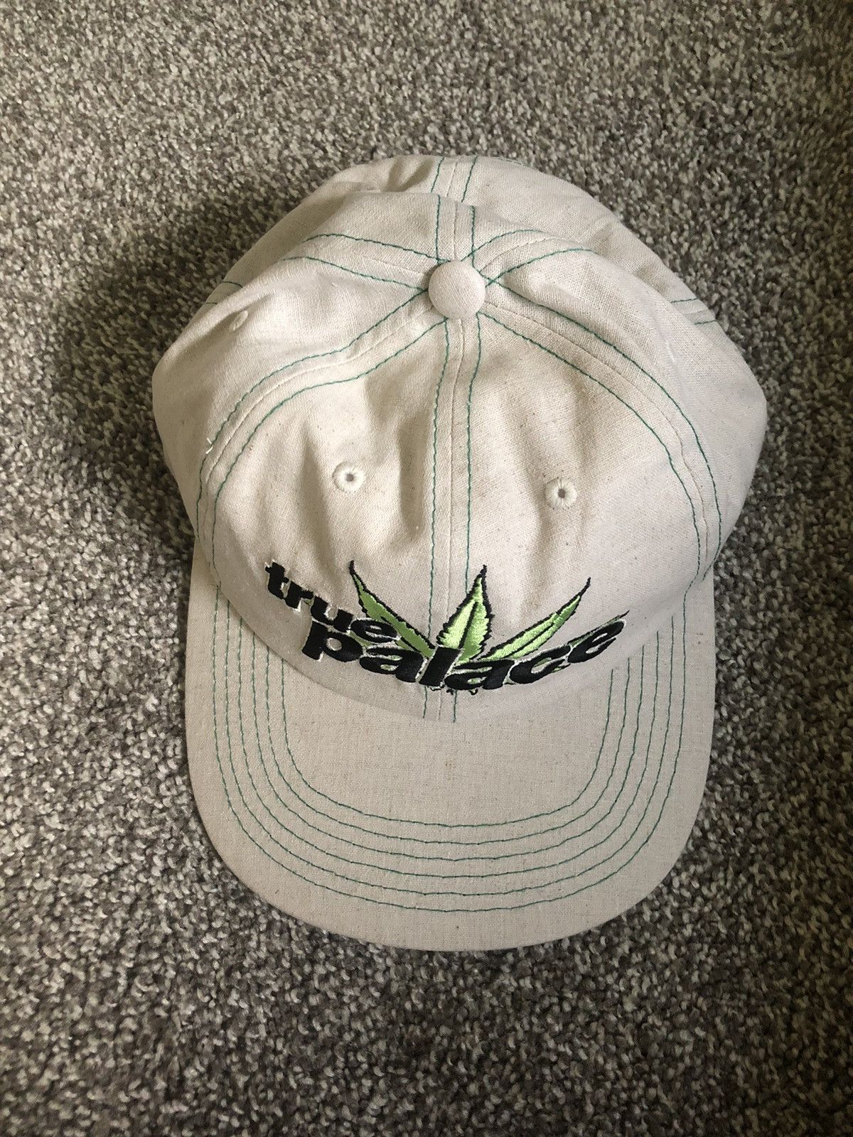 Palace Pal Hat | Grailed