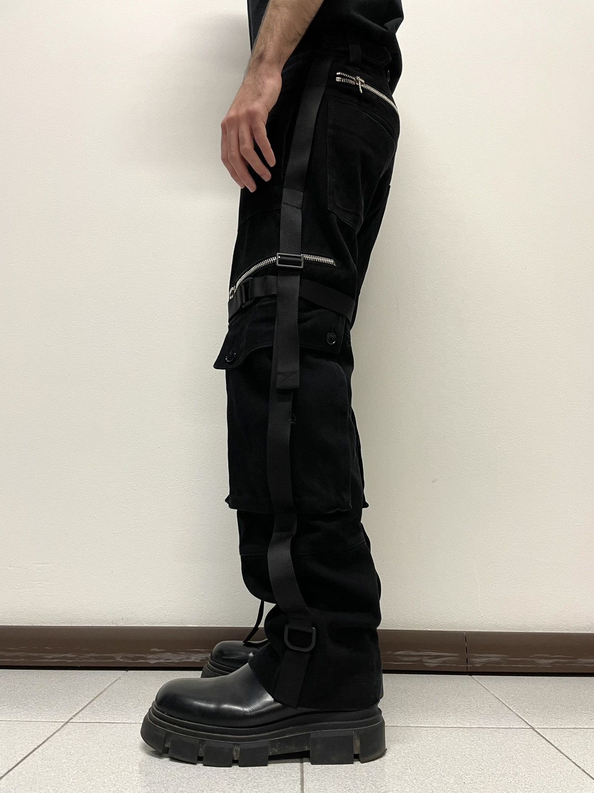 Dolce & Gabbana 2003 Bondage cargo pants runway archive military parachute Size US 32 / EU 48 - 6 Thumbnail