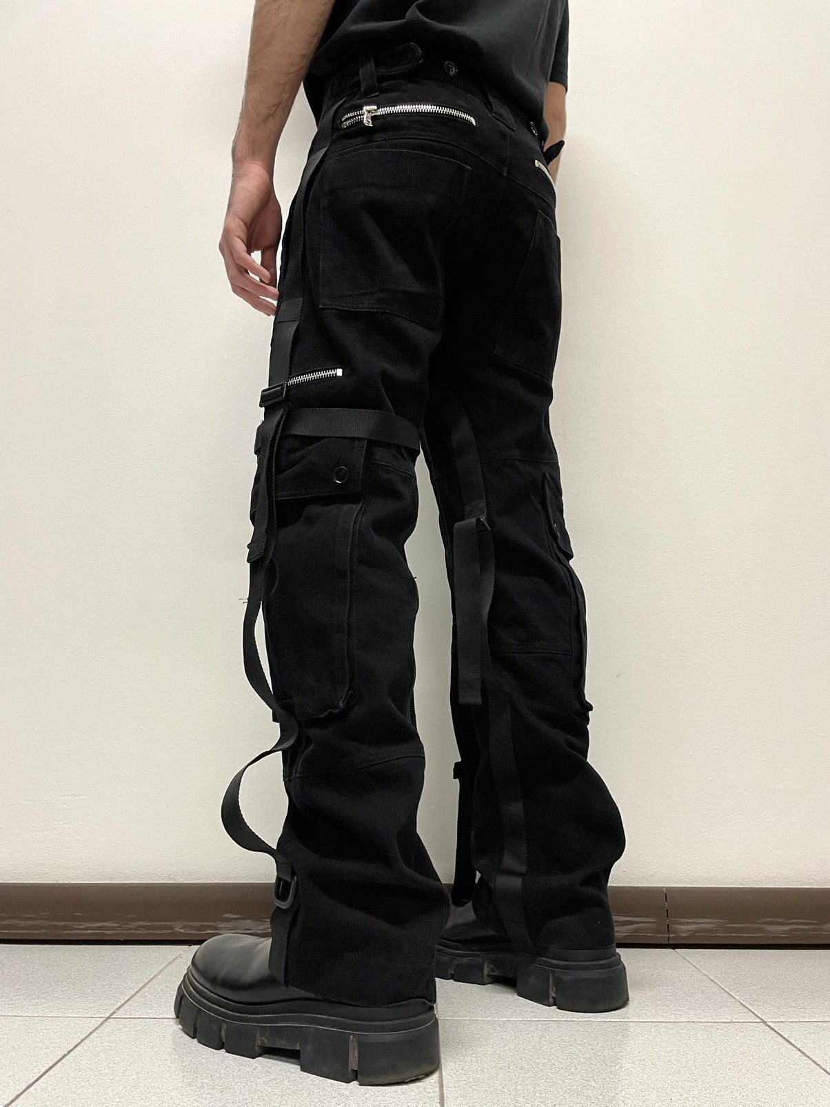 Dolce & Gabbana 2003 Bondage cargo pants runway archive military parachute Size US 32 / EU 48 - 5 Thumbnail
