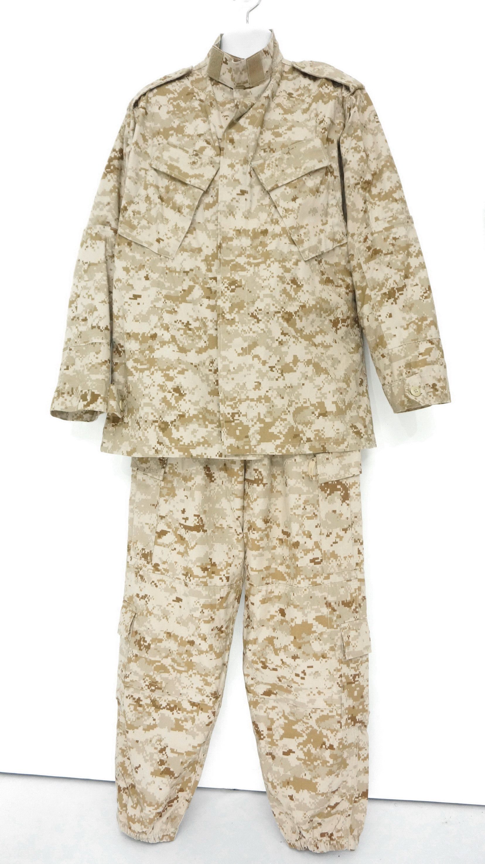 Military Rare! Tactical Apparel Company NY Desert Digital Camo Suit