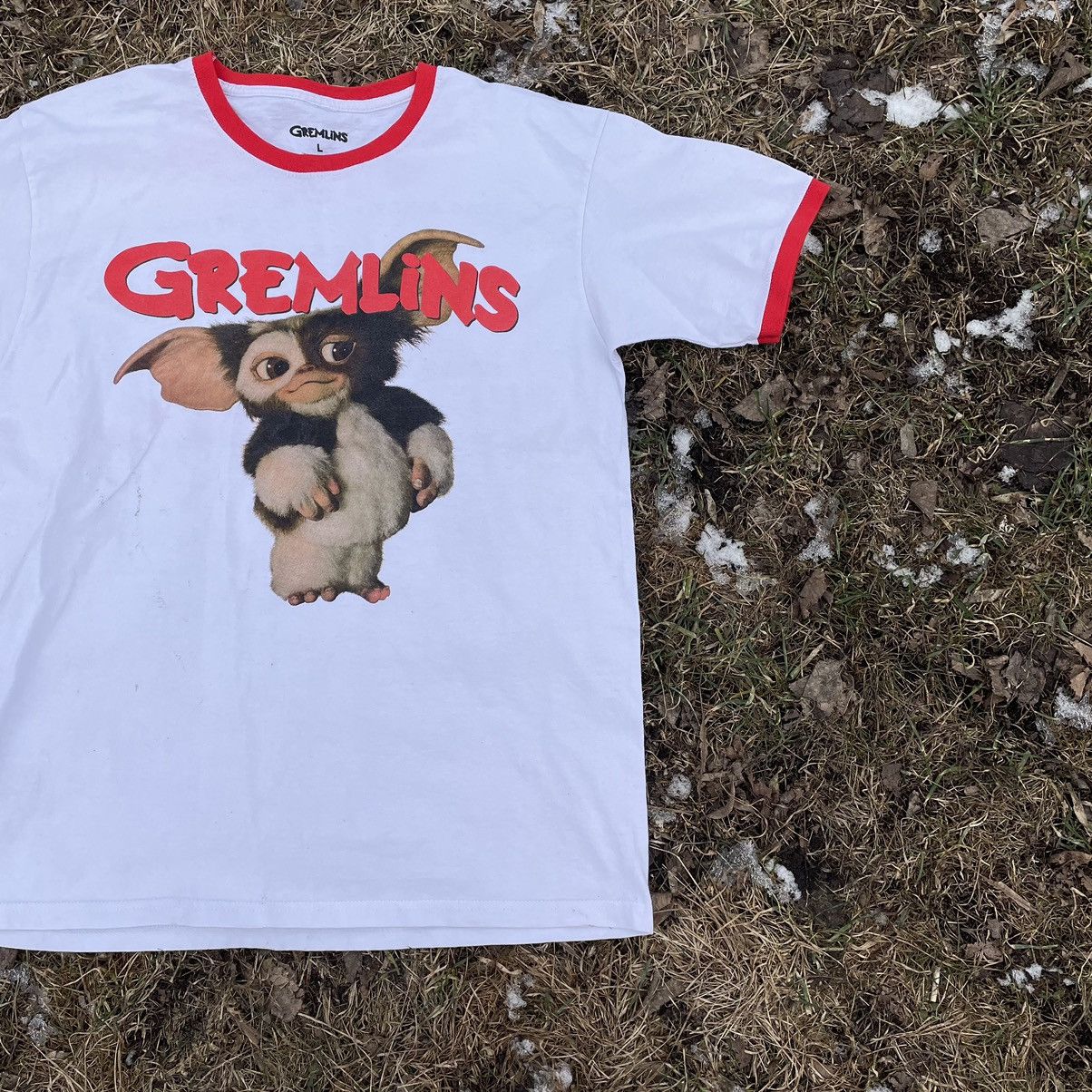 Vintage Vintage 90s Gremlins Graphic Tee Ringer Horror Streetwear L Size US L / EU 52-54 / 3 - 2 Thumbnail