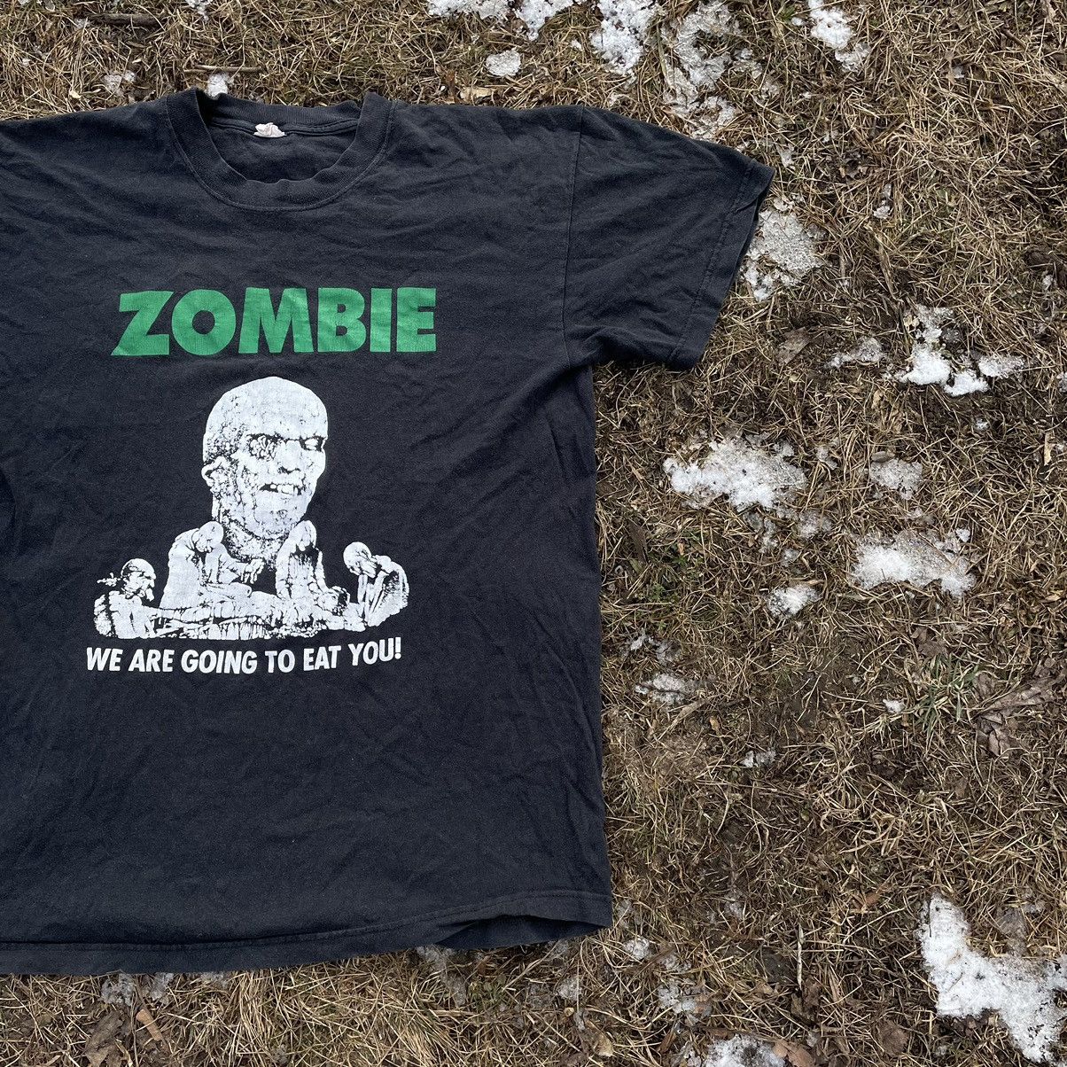 Vintage Vintage 90s Zombie Horror Graphic Tee Faded Black Grunge M Size US M / EU 48-50 / 2 - 4 Thumbnail