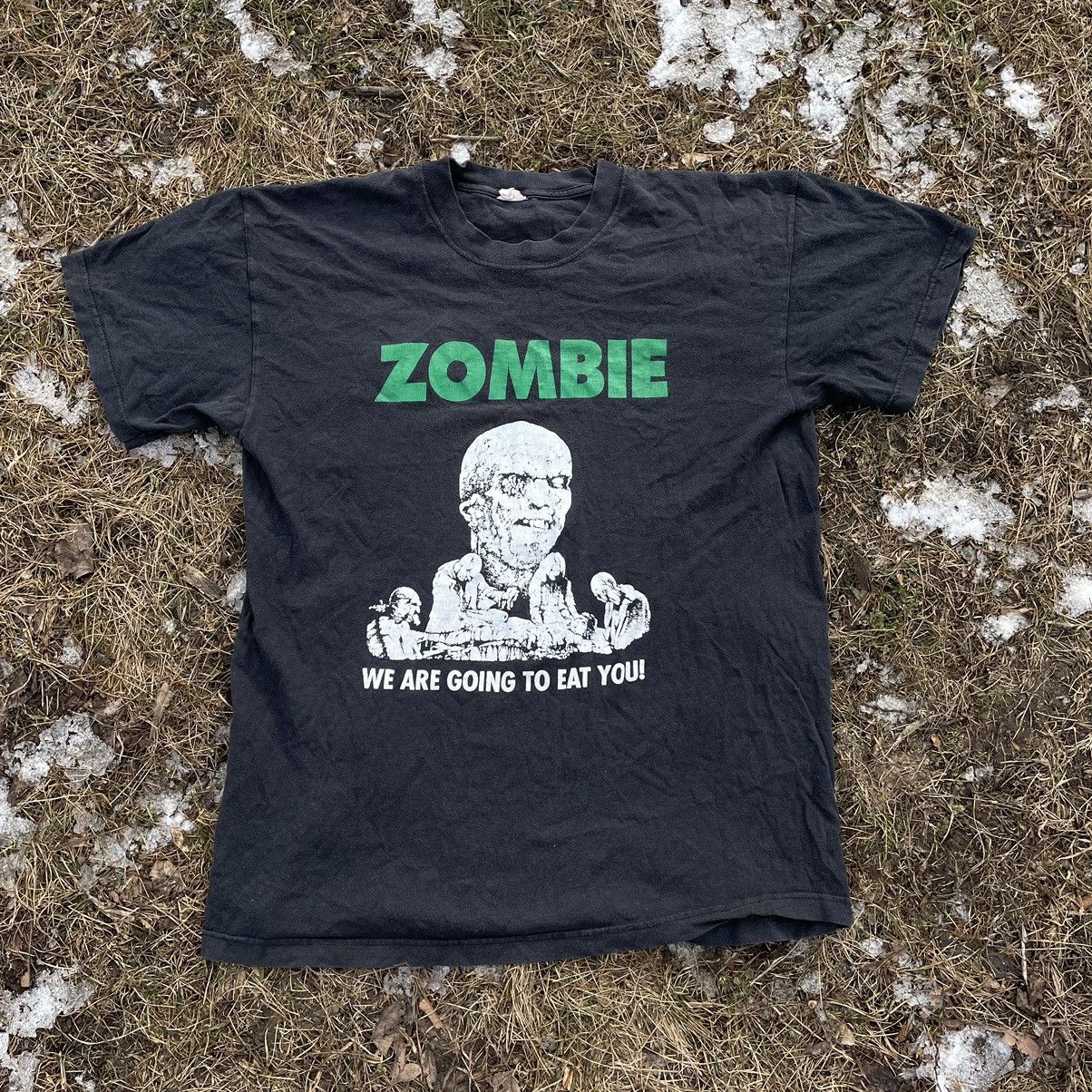 Vintage Vintage 90s Zombie Horror Graphic Tee Faded Black Grunge M Size US M / EU 48-50 / 2 - 3 Thumbnail