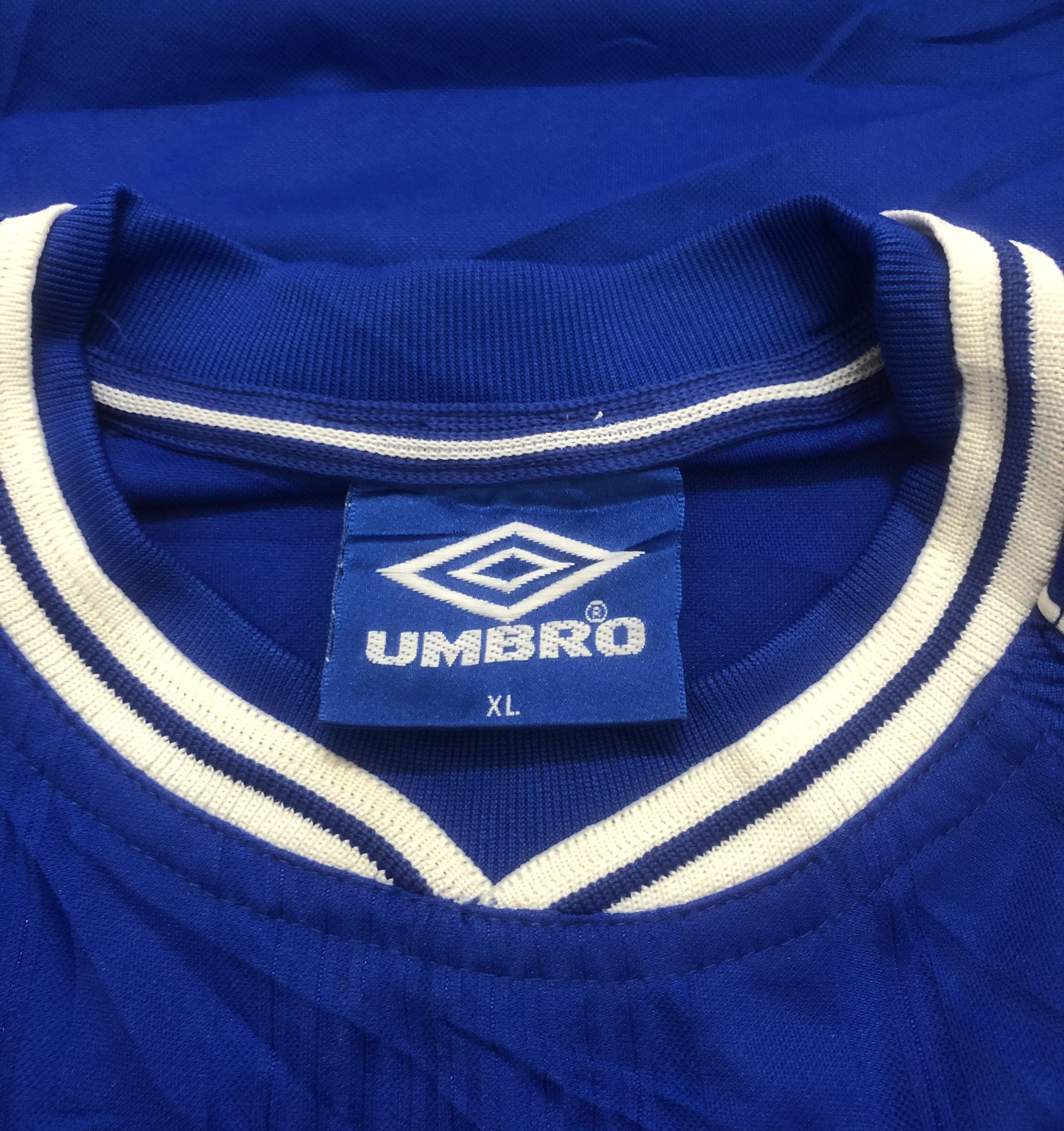 Chelsea Soccer × Umbro Vintage Umbro Autoglass Chelsea Football Club Size US XL / EU 56 / 4 - 5 Thumbnail