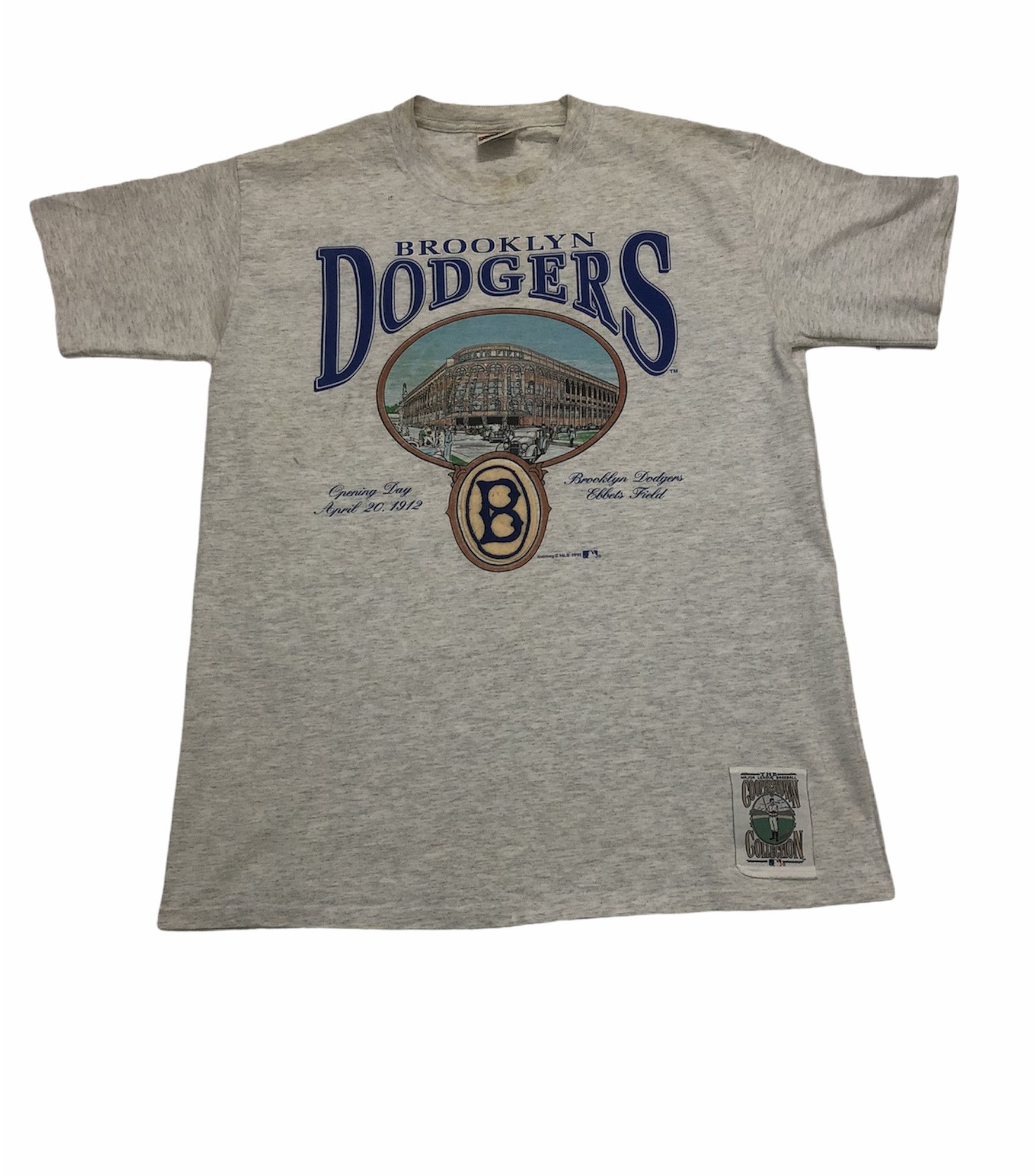 Vintage Los Angeles Dodgers Nutmeg Baseball Tshirt, Size Medium