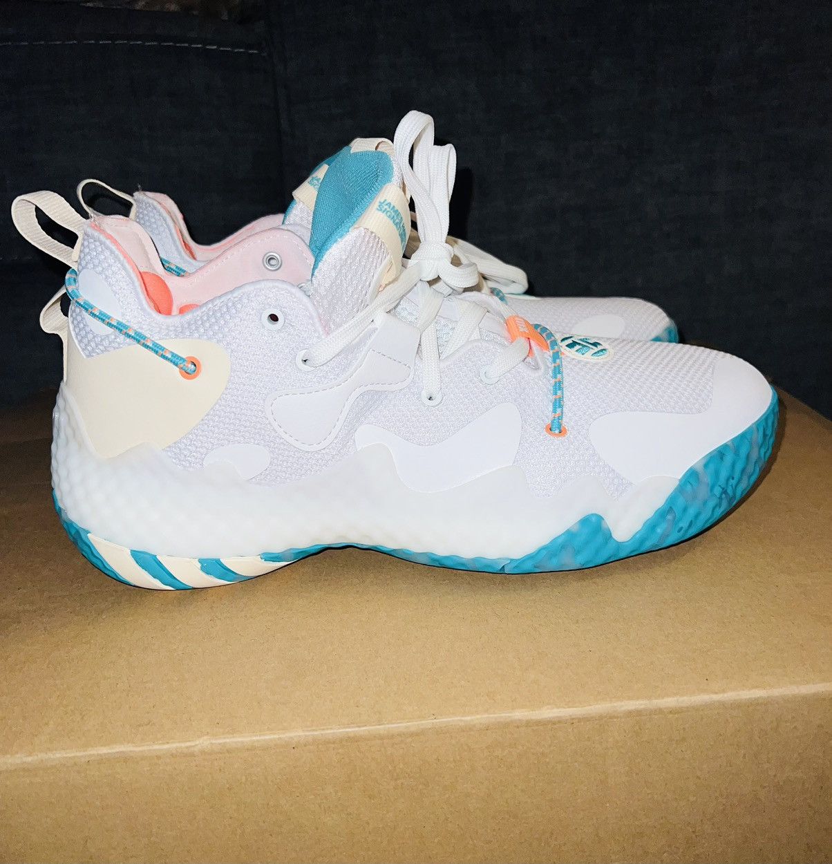 Adidas ADIDAS BOOST James Harden Vol. 6 ‘Bahamas’ Size US 11 / EU 44 - 3 Thumbnail