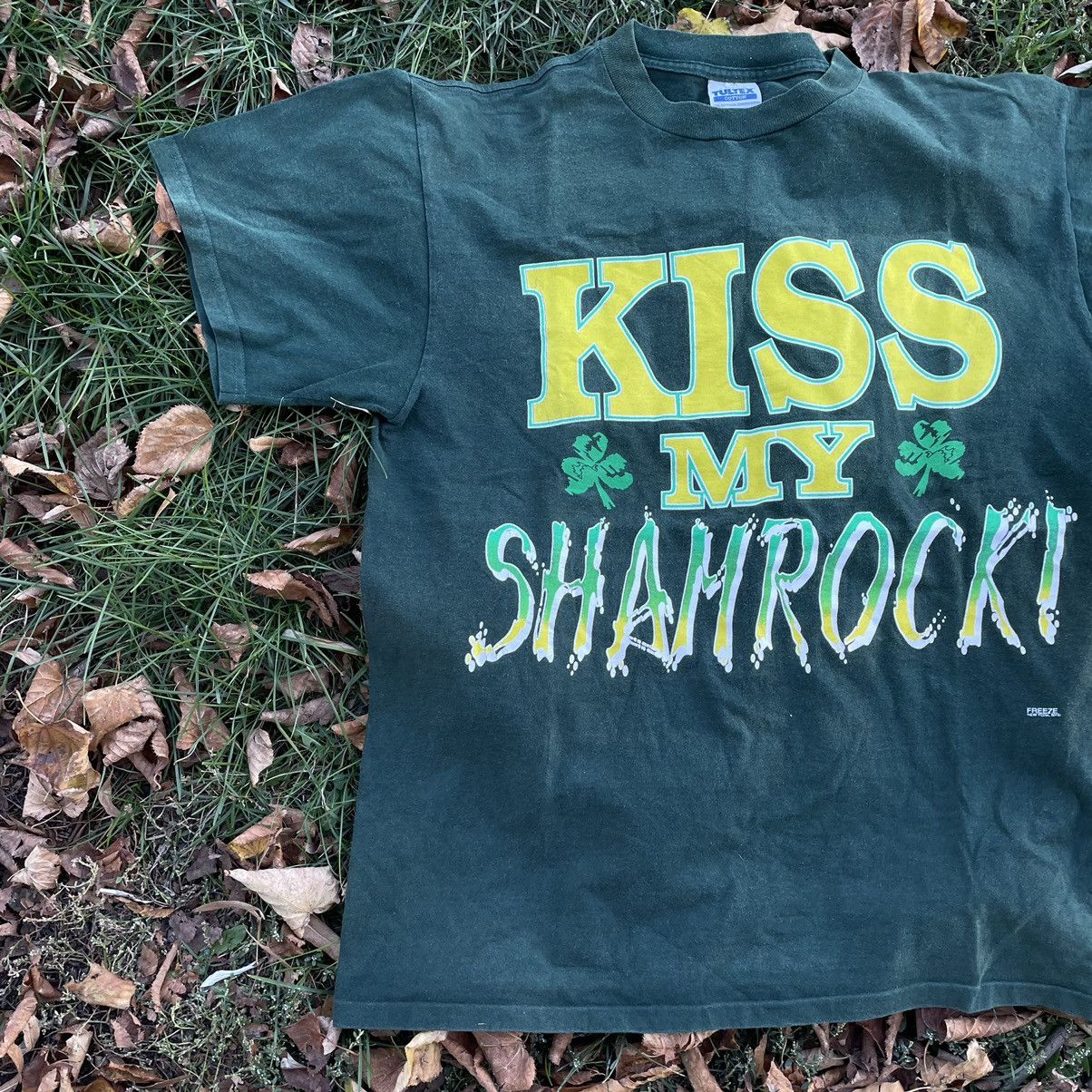 Vintage Vintage Y2K Sun Faded Kiss Graphic Tee Grunge Boxy Cropped L Size US L / EU 52-54 / 3 - 2 Thumbnail