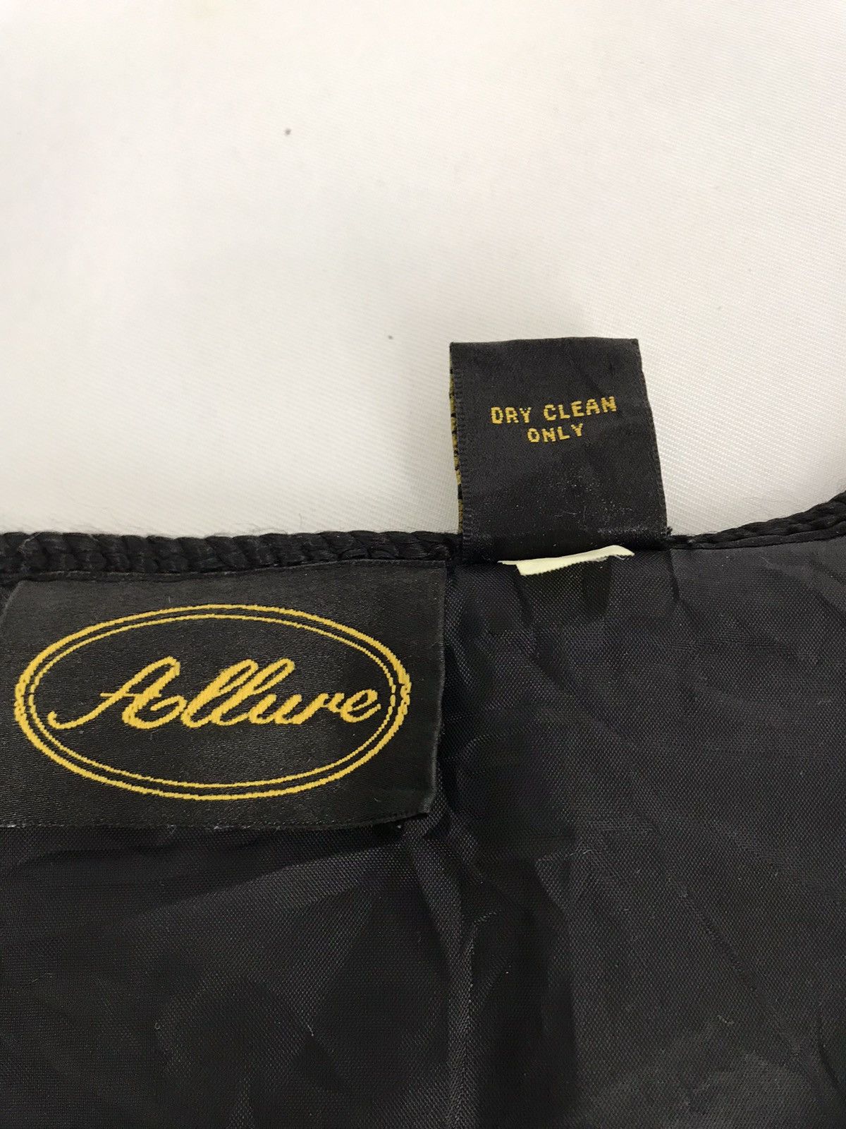 Japanese Brand Vintage Allure Sweatshirt Jacket Style Custom Patchwork Size XXL / US 16-18 / IT 52-54 - 4 Thumbnail