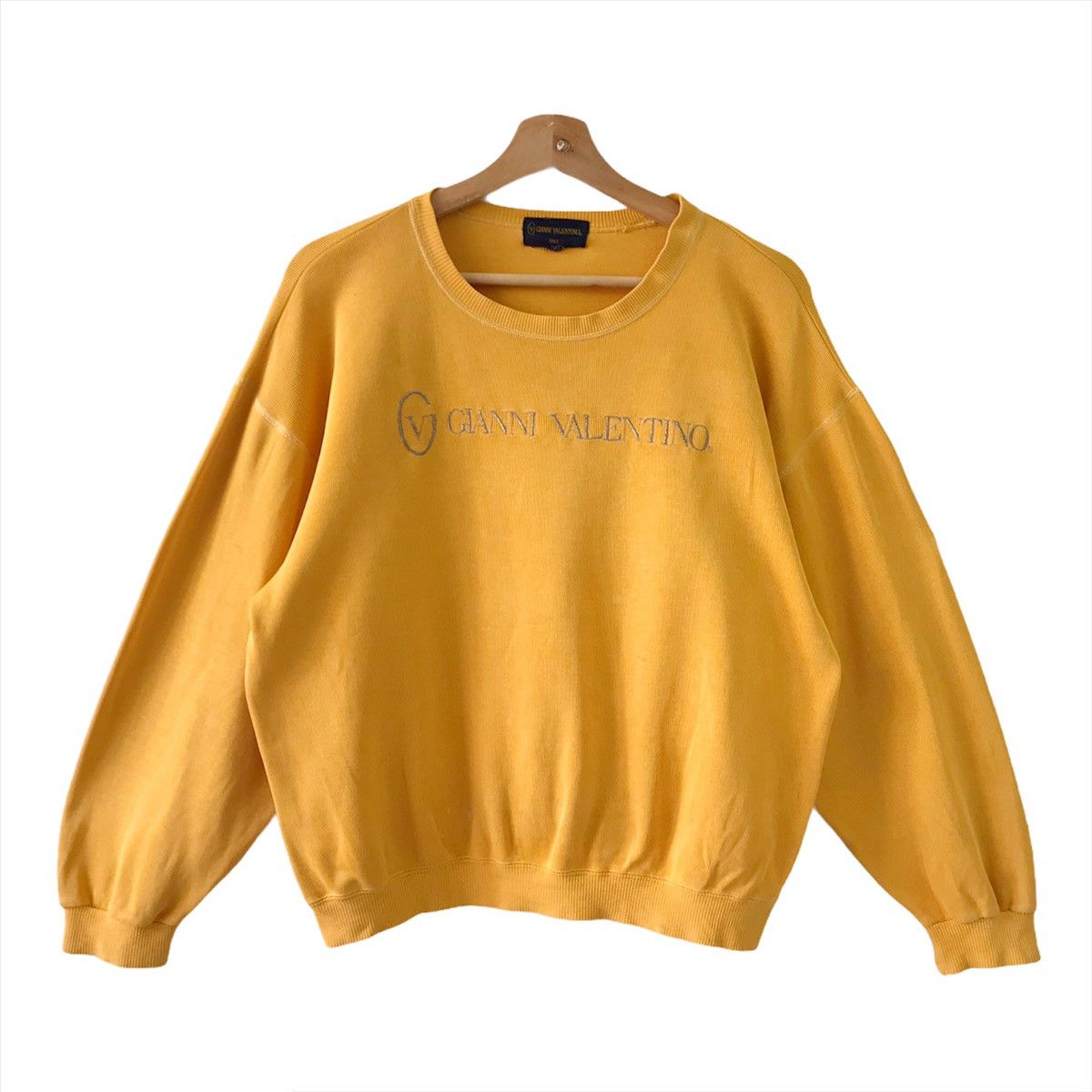 Vintage Vintage 90’s Gianni Valentino Crewneck Sweatshirt Size M Size US M / EU 48-50 / 2 - 1 Thumbnail