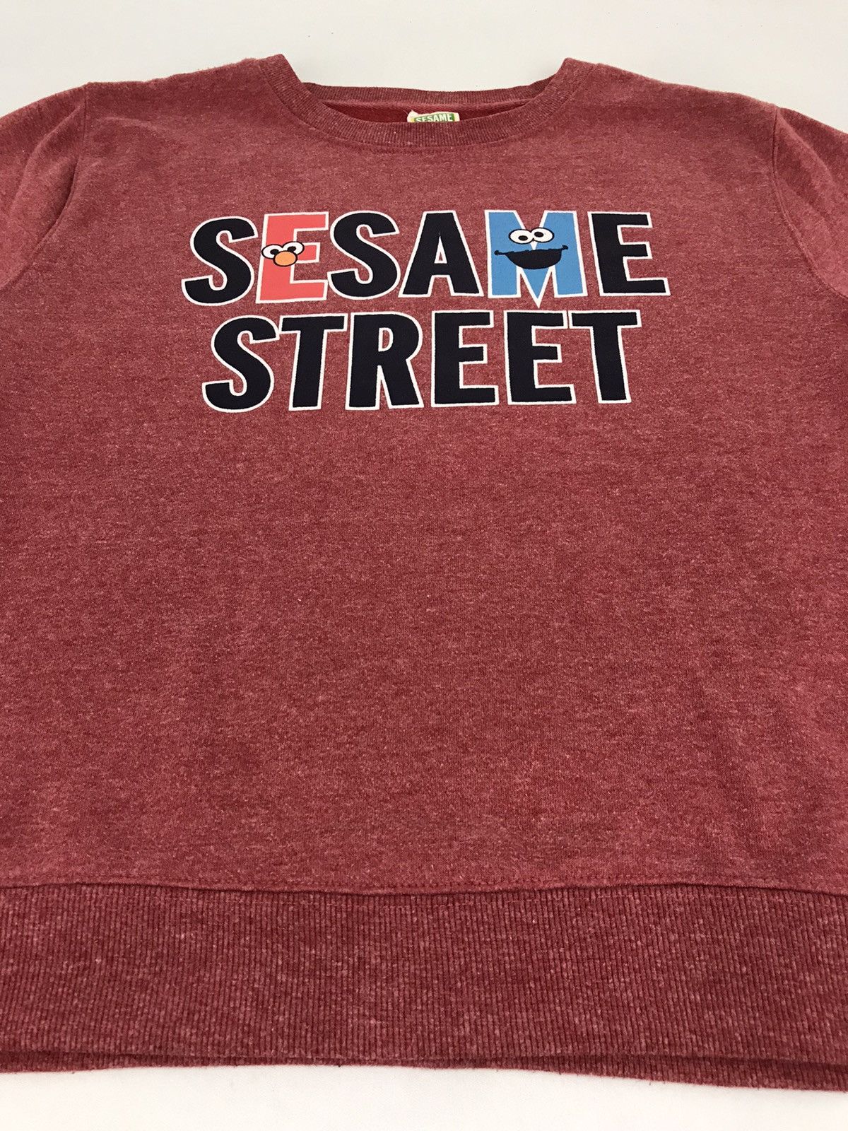 Vintage Vtg Sesame Street Animation Character Sweatshirt Spell Out Size L / US 10 / IT 46 - 1 Thumbnail