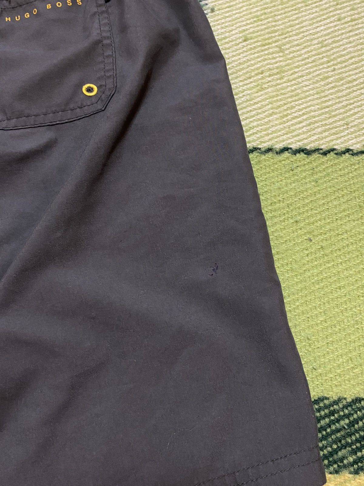 Hugo Boss Vintage Hugo Boss shorts streetwear y2k casual style size L Size US 34 / EU 50 - 6 Thumbnail