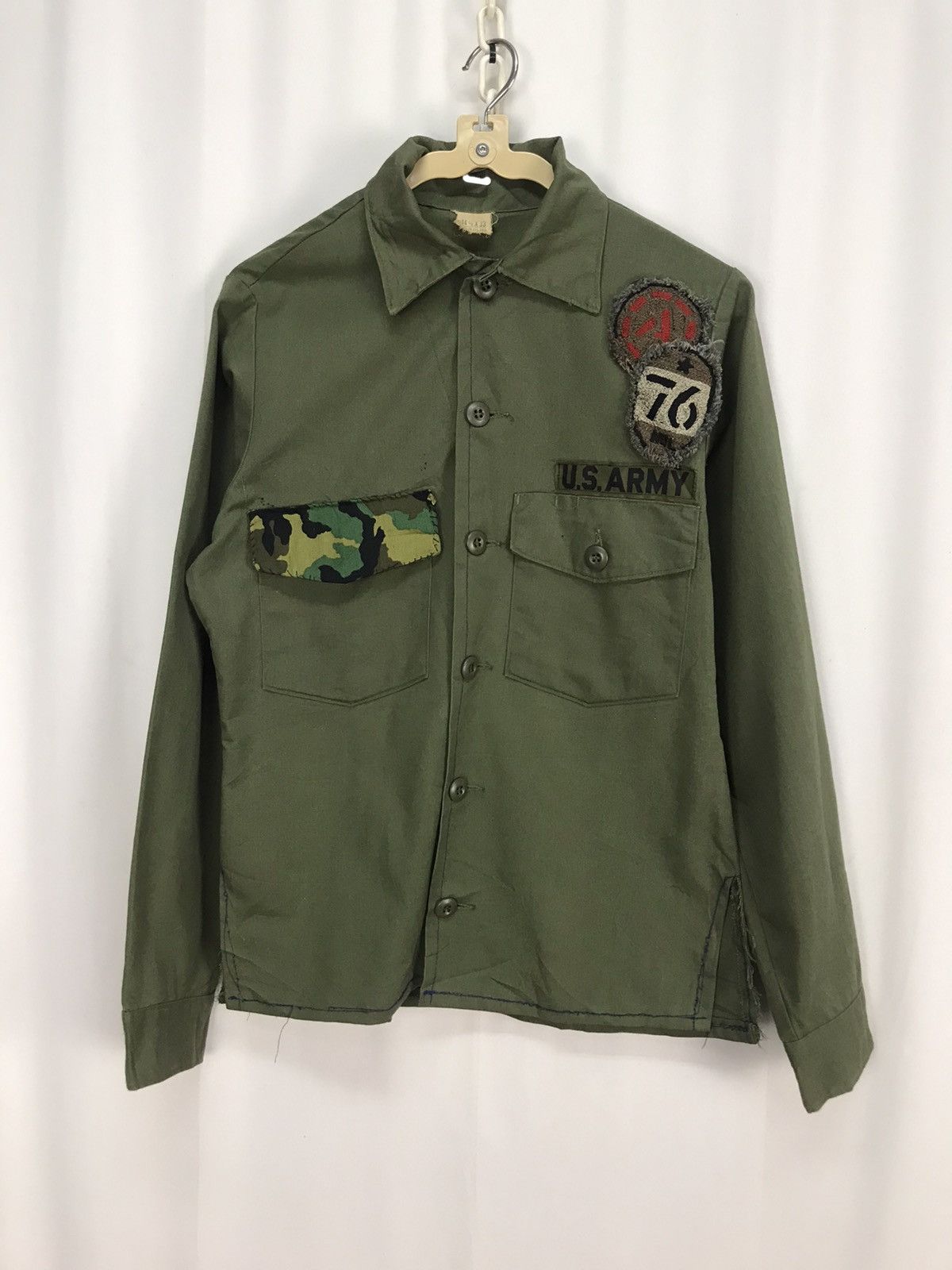 Vintage Vintage military button up with patches Size M / US 6-8 / IT 42-44 - 5 Thumbnail