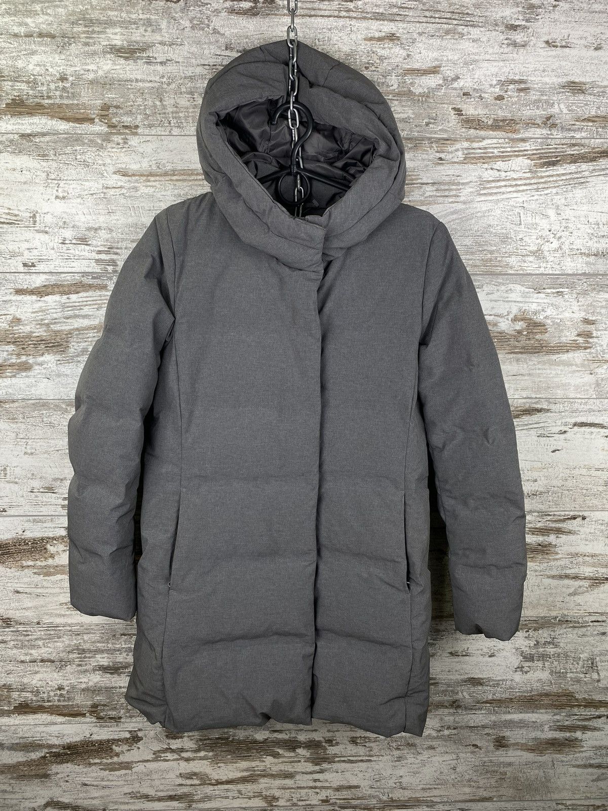 Uniqlo Womens Uniqlo Puffer Down Jacket Size XS / US 0-2 / IT 36-38 - 1 Thumbnail