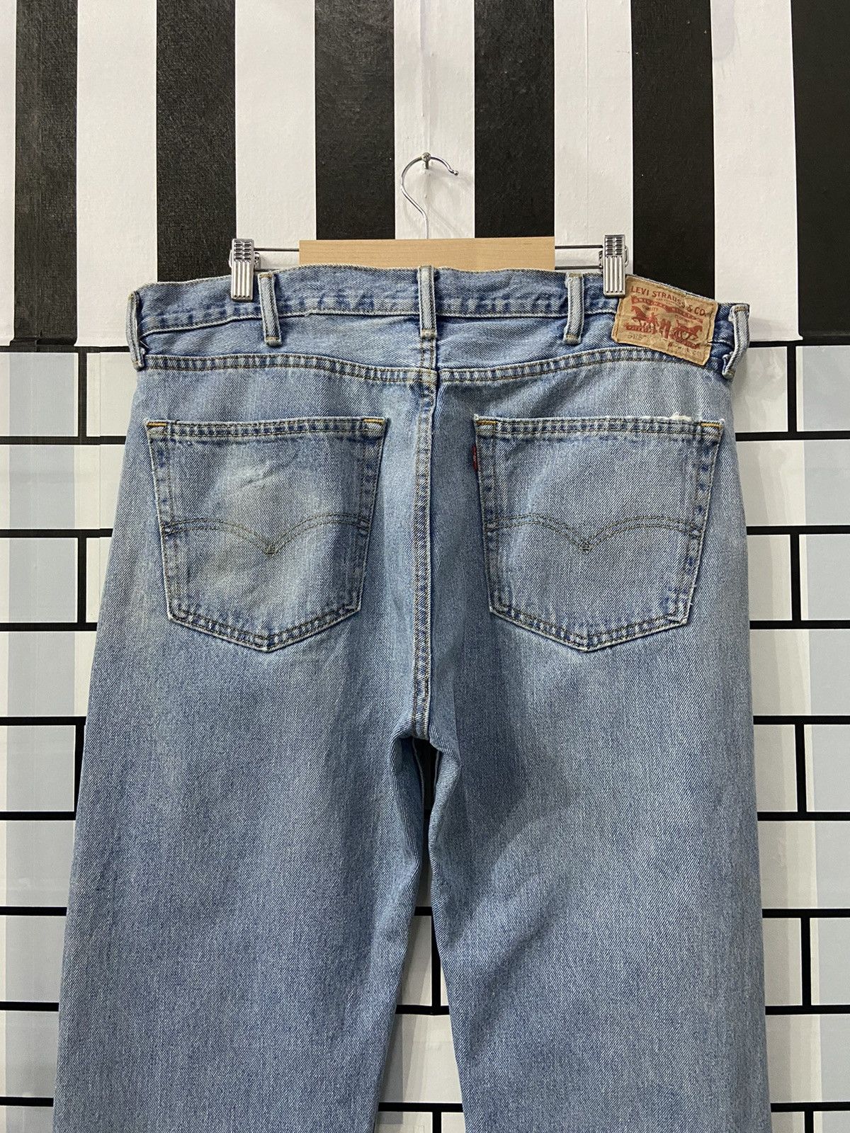 Levi's Vintage Levi’s 505 Light Wash Distressed Denim Pants Size US 38 / EU 54 - 12 Thumbnail