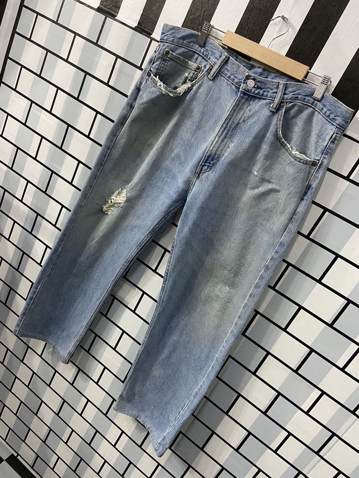 Levi's Vintage Levi’s 505 Light Wash Distressed Denim Pants Size US 38 / EU 54 - 3 Thumbnail