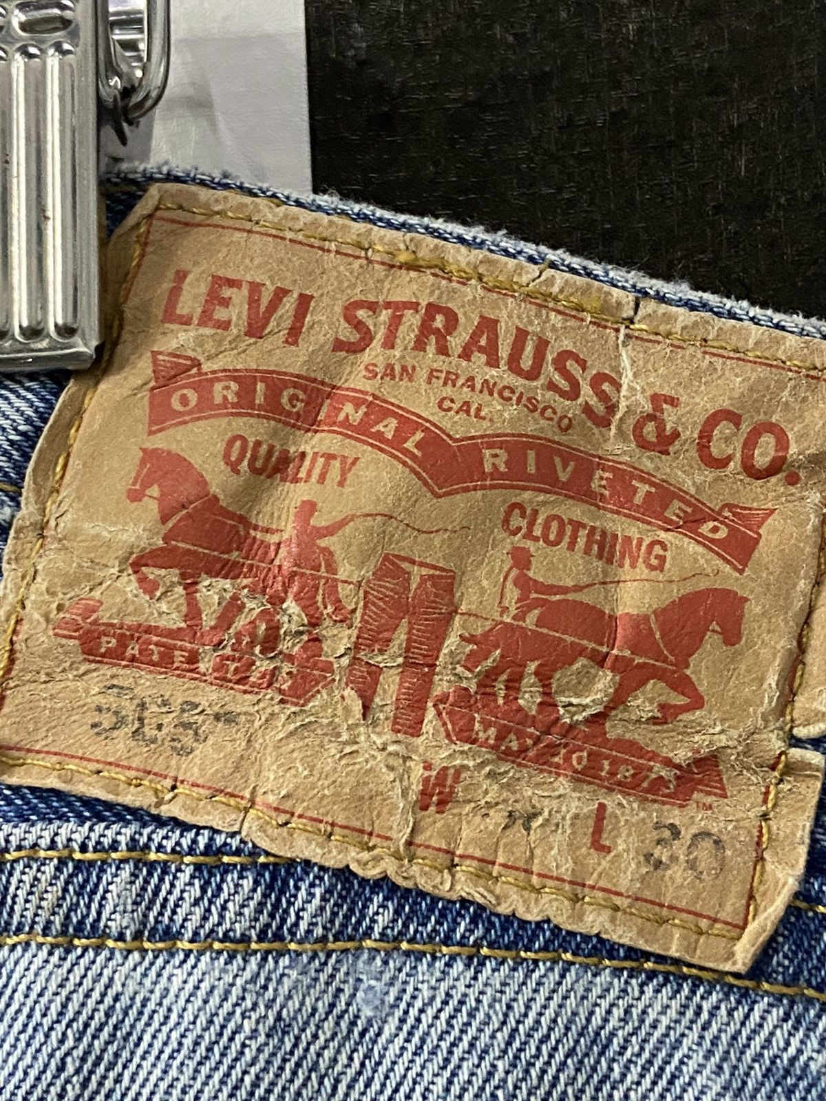 Levi's Vintage Levi’s 505 Light Wash Distressed Denim Pants Size US 38 / EU 54 - 19 Thumbnail