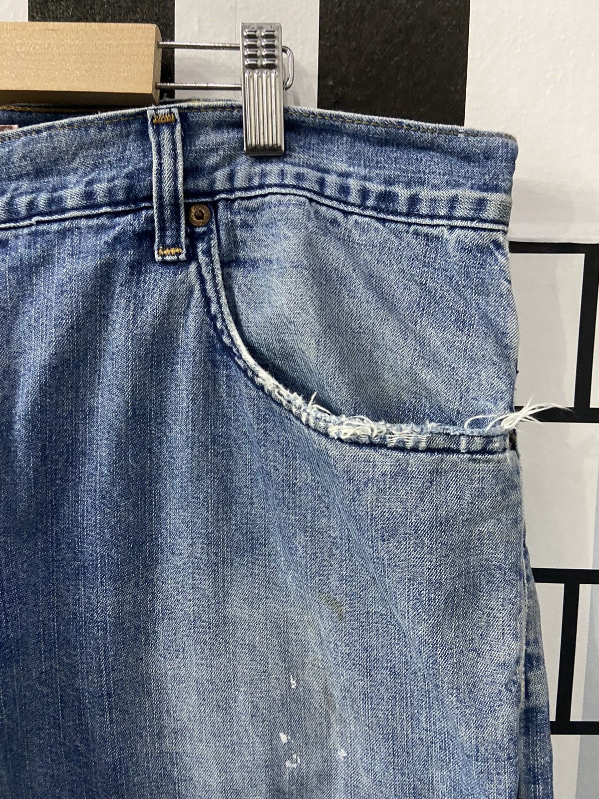 Levi's Vintage Levi’s 569 Dirty Faded Blue Denim Pants Size US 38 / EU 54 - 9 Thumbnail