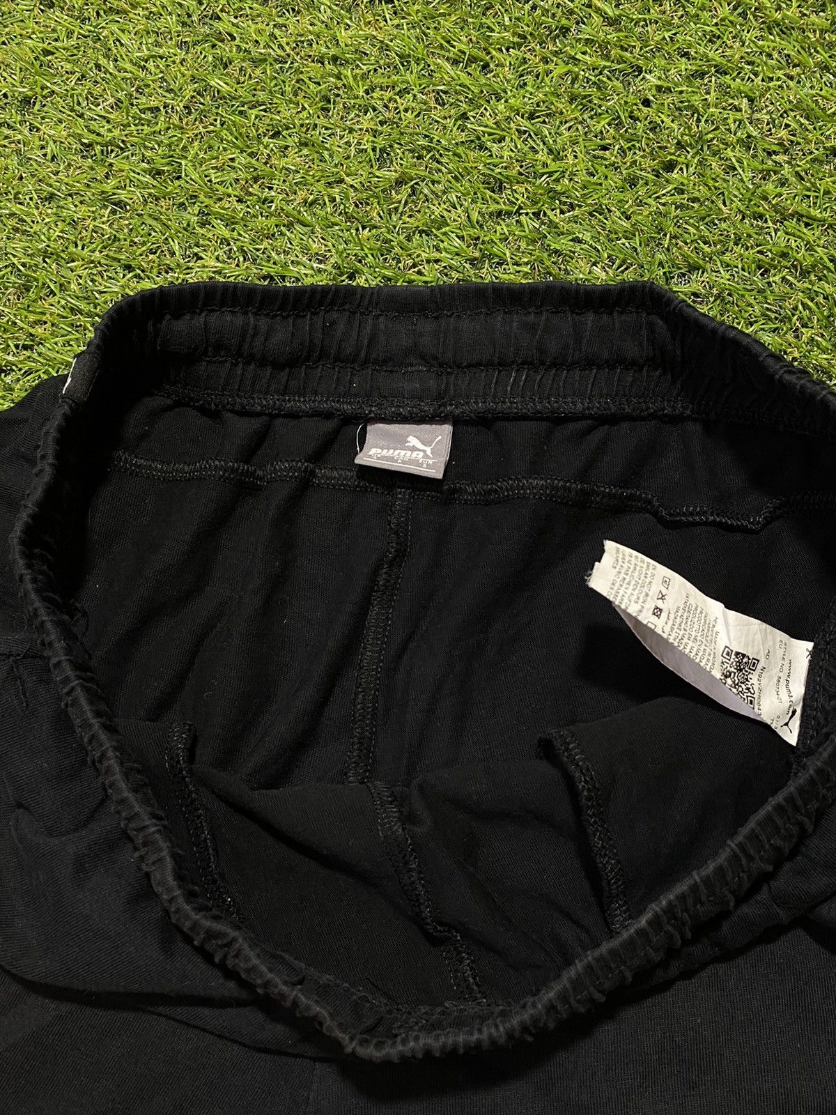 Puma Vintage 90s Puma shorts streetwear casual style y2k size S Size US 30 / EU 46 - 5 Thumbnail