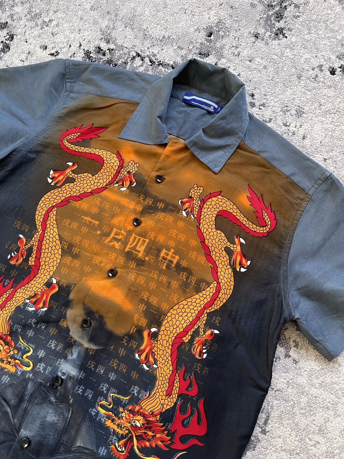 Anime × Vintage Anima Shirt Dragon size S Size US S / EU 44-46 / 1 - 2 Thumbnail