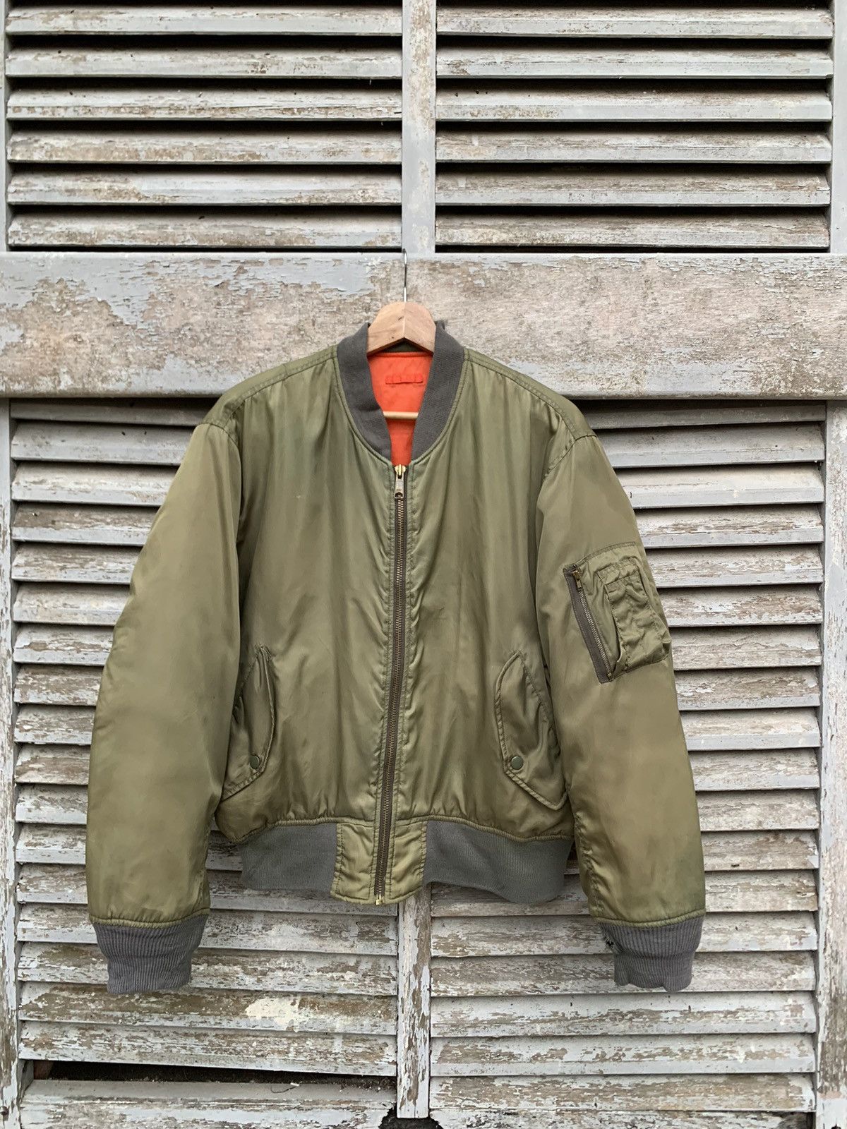 Vintage 🪖Vintage THRASHED MA-1 Man Intermediate Bomber Jacket Size US M / EU 48-50 / 2 - 2 Thumbnail