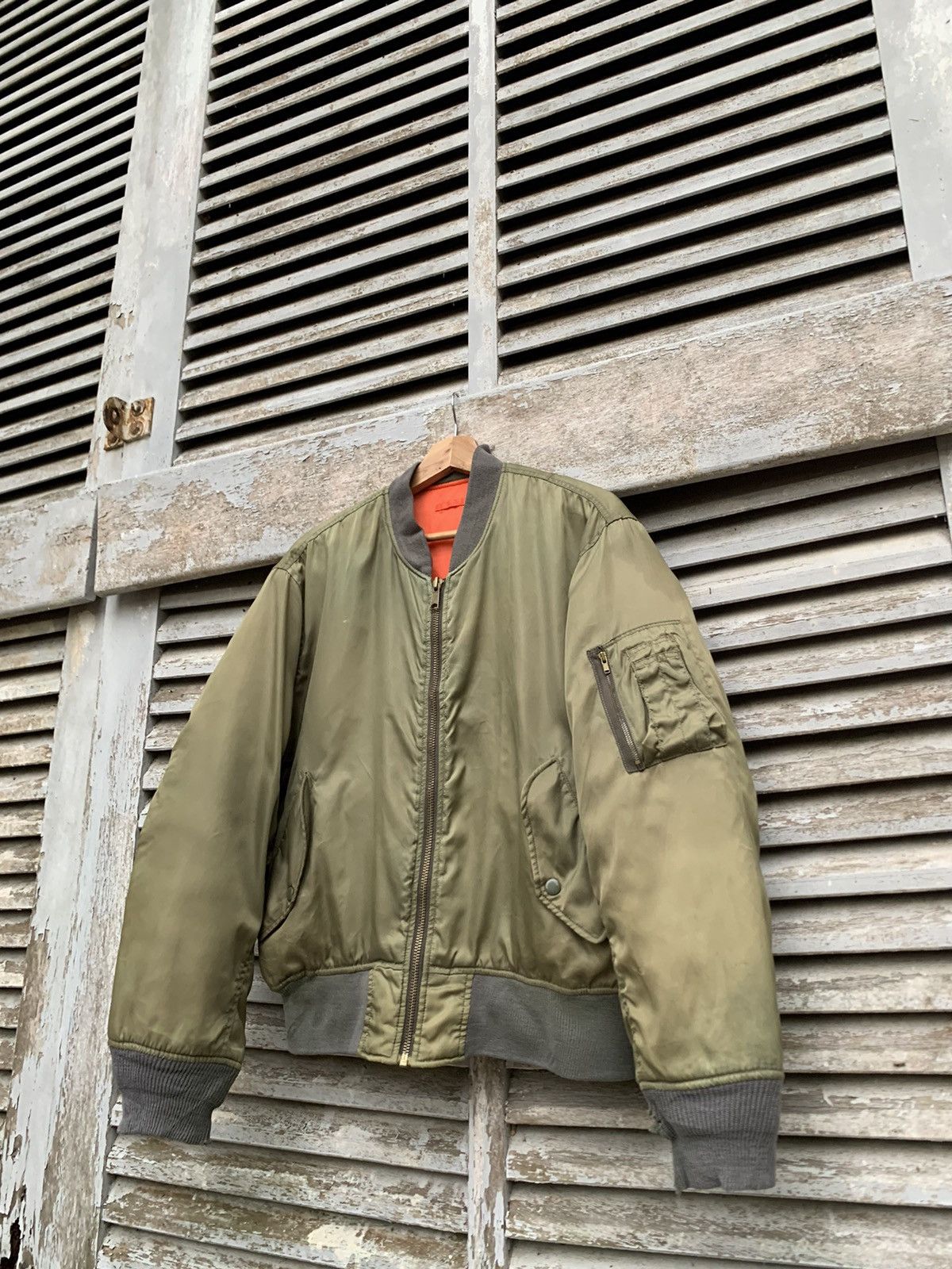 Vintage 🪖Vintage THRASHED MA-1 Man Intermediate Bomber Jacket Size US M / EU 48-50 / 2 - 5 Thumbnail