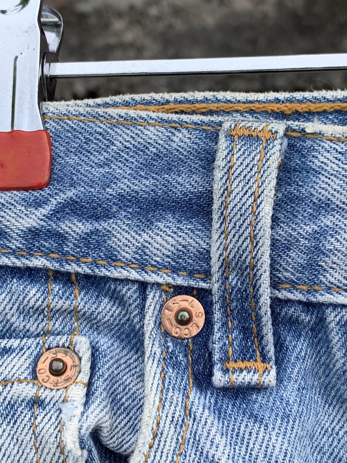Levi's **rare**Vintage Levis 501 X BUZZ SPUNKY Distressed Denim Size US 32 / EU 48 - 17 Thumbnail