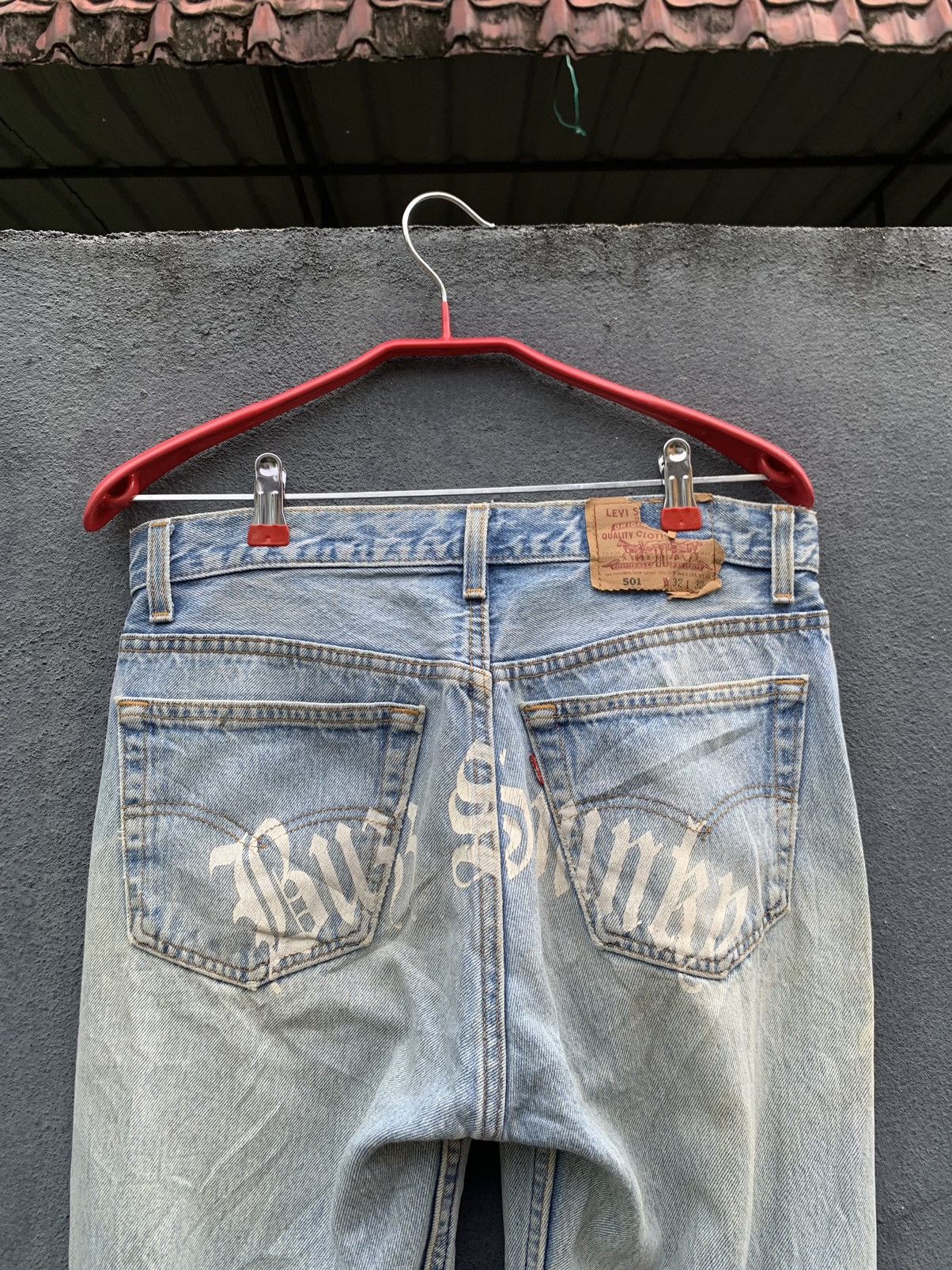 Levi's **rare**Vintage Levis 501 X BUZZ SPUNKY Distressed Denim Size US 32 / EU 48 - 15 Thumbnail