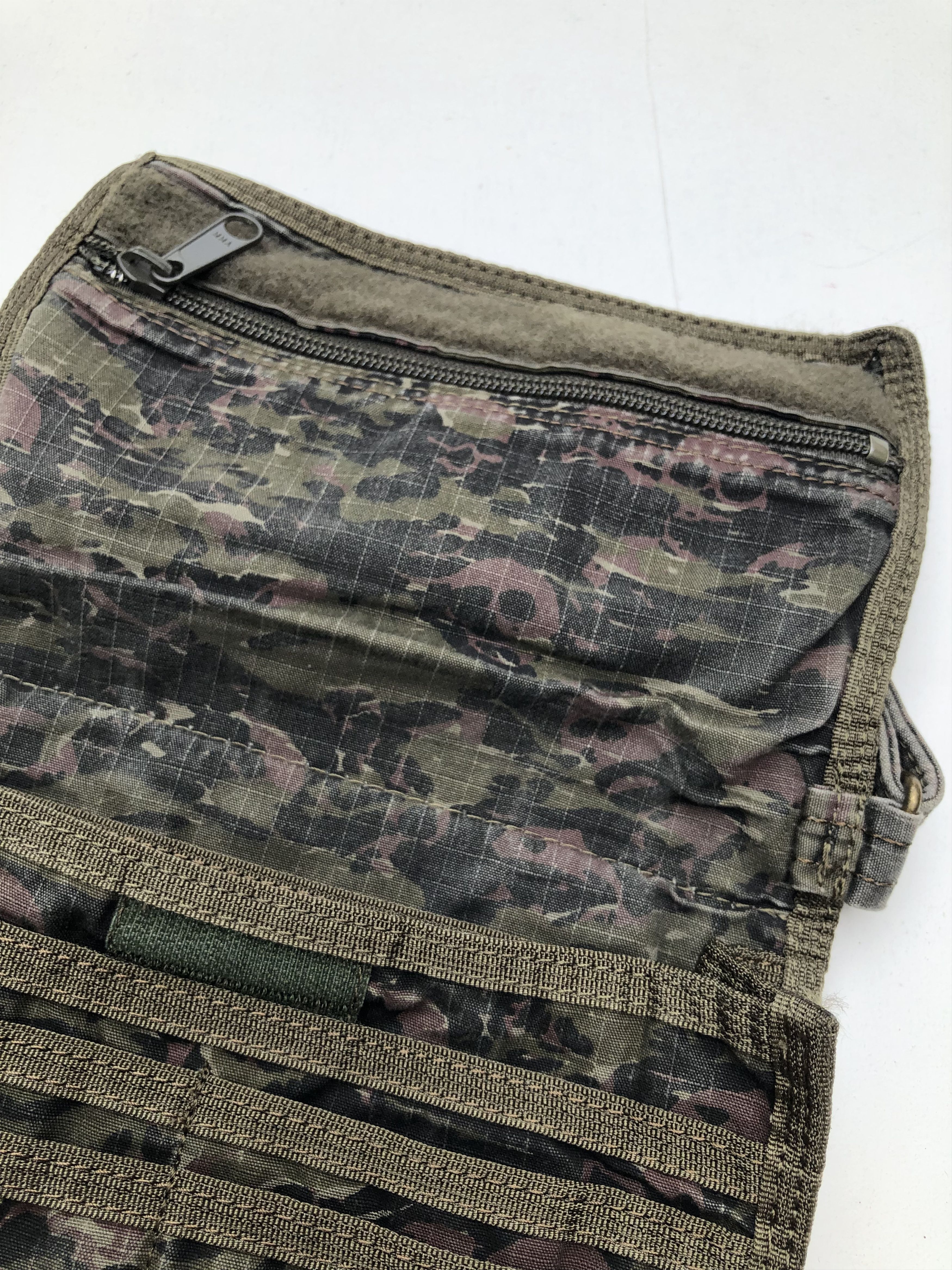 Hysteric Glamour RARE🔥SKULLS CAMO CARRY WALLET Size ONE SIZE - 6 Thumbnail
