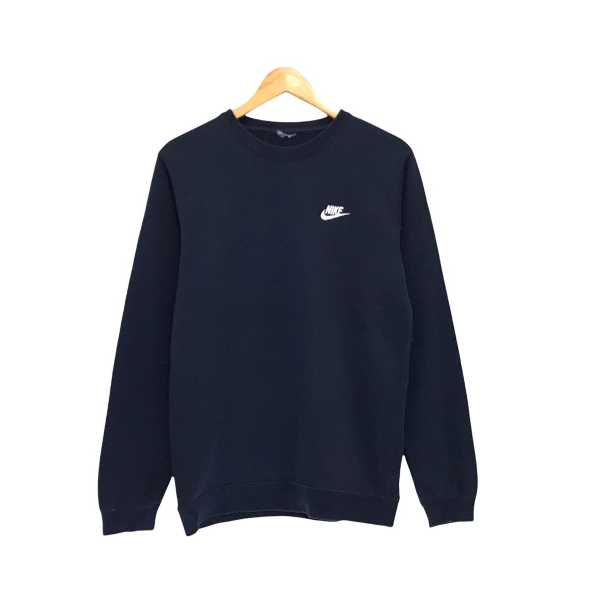 Nike × Vintage Vintage Nike Center Small Logo Sweatshirt Size US M / EU 48-50 / 2 - 1 Thumbnail