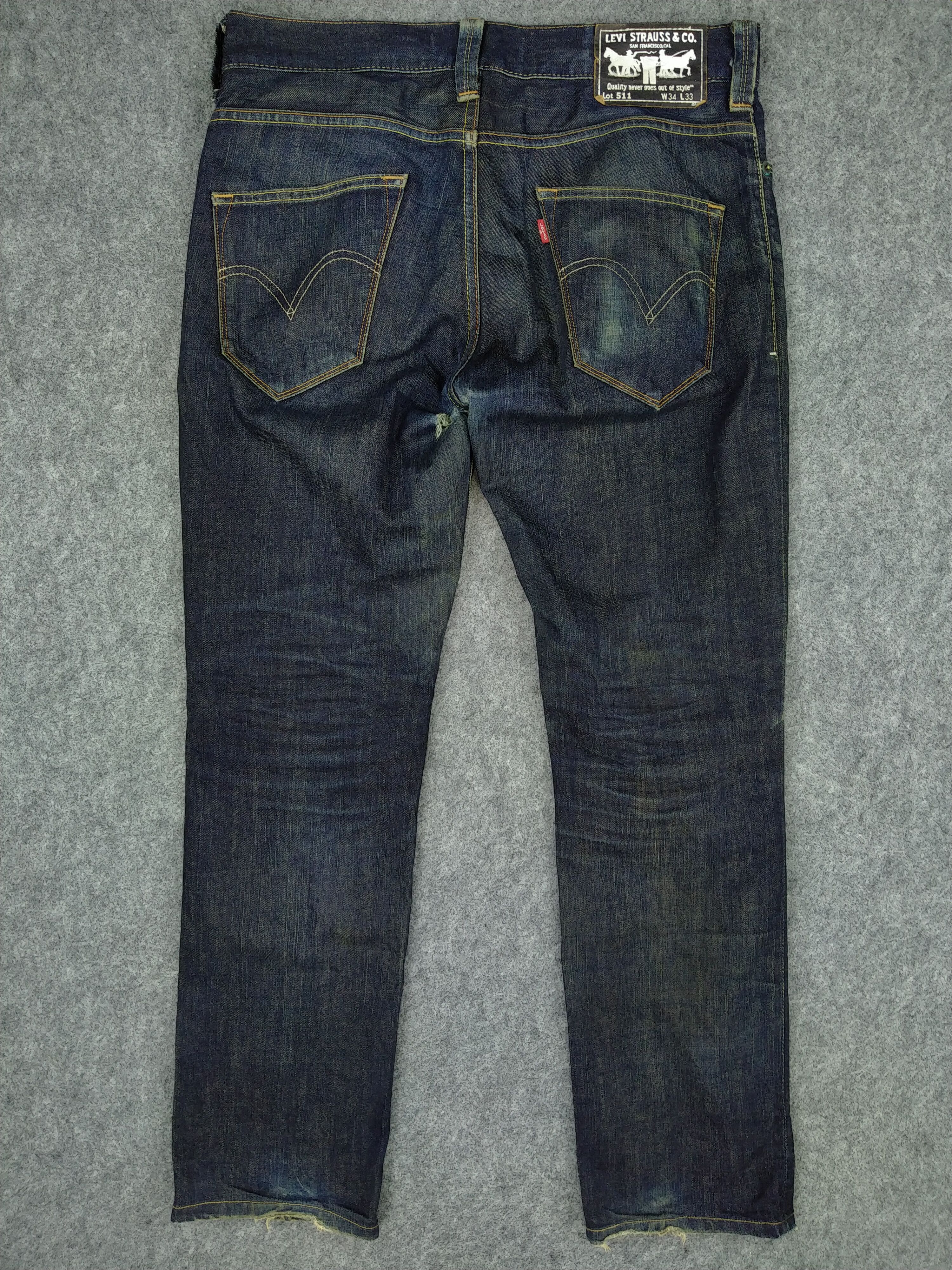 Levi's Dark Blue Levi's 511 Slim 35x31 Denim -JN322 Size US 35 - 2 Thumbnail