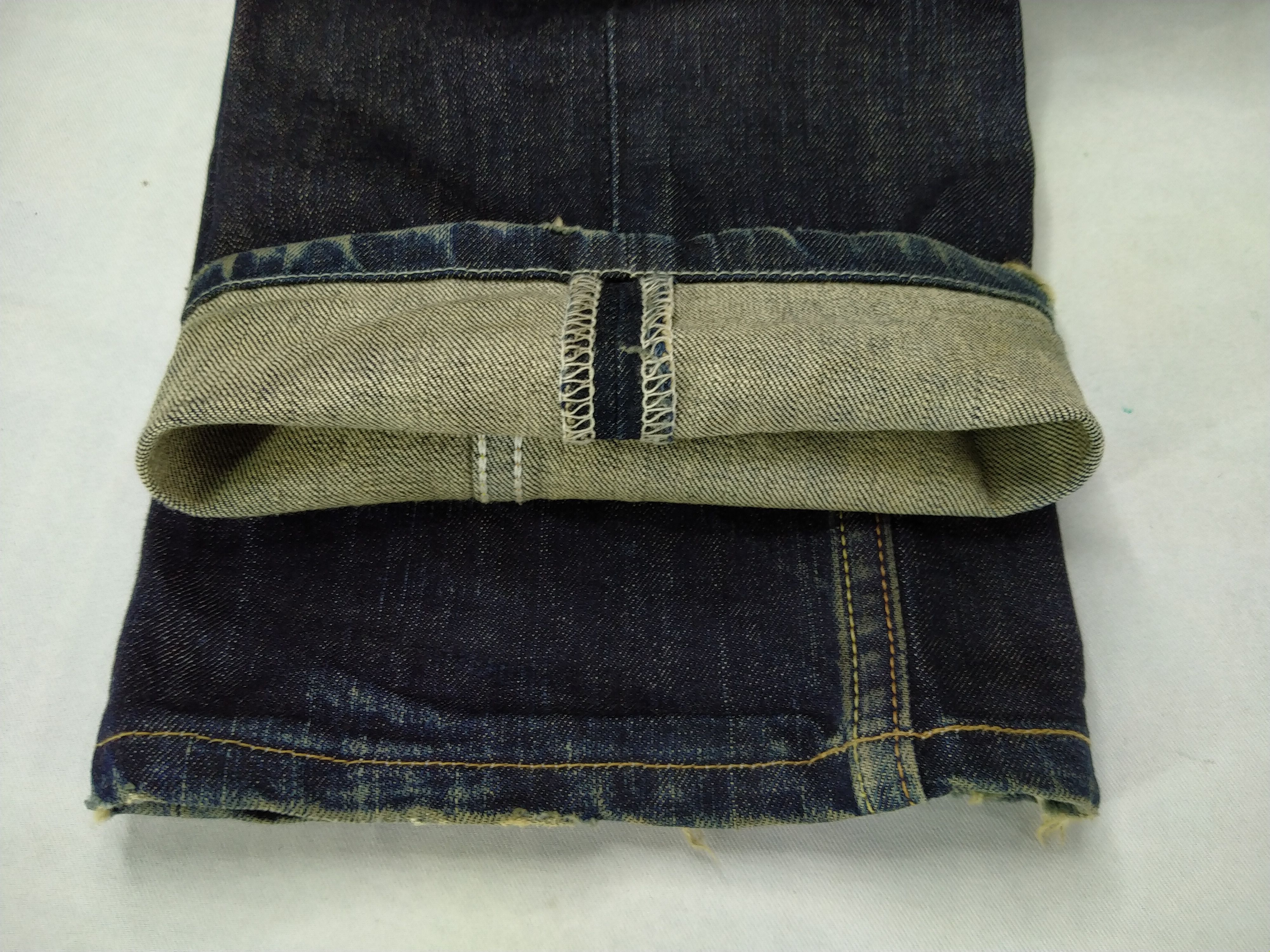 Levi's Dark Blue Levi's 511 Slim 35x31 Denim -JN322 Size US 35 - 16 Thumbnail