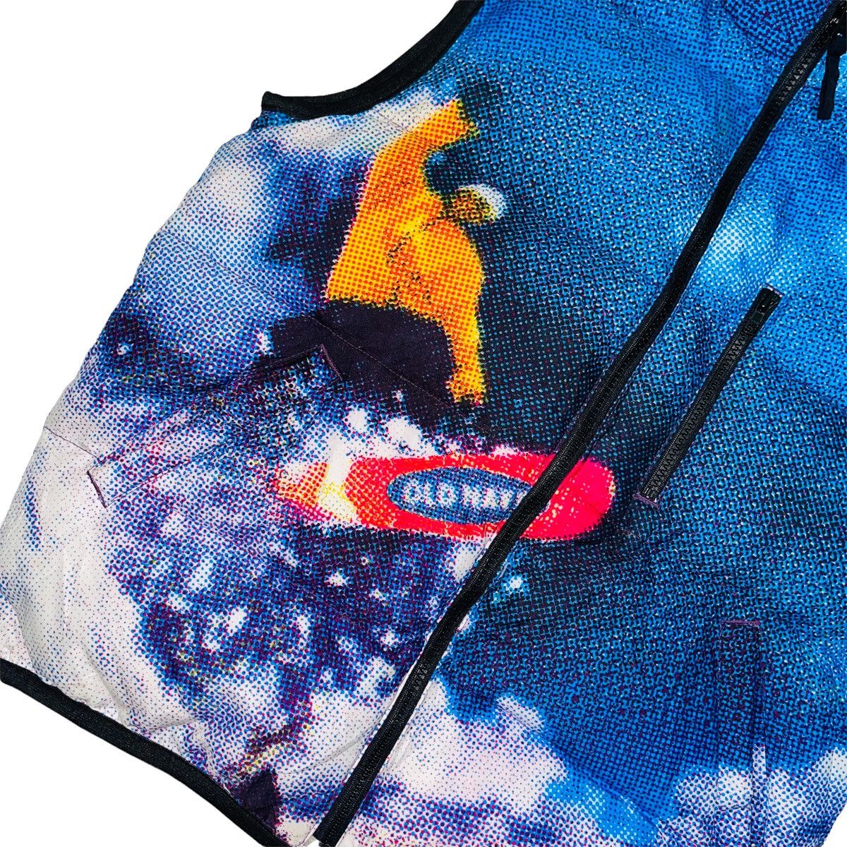 Old Navy Surfing Puffer Down Full Print Vest Size US M / EU 48-50 / 2 - 3 Thumbnail