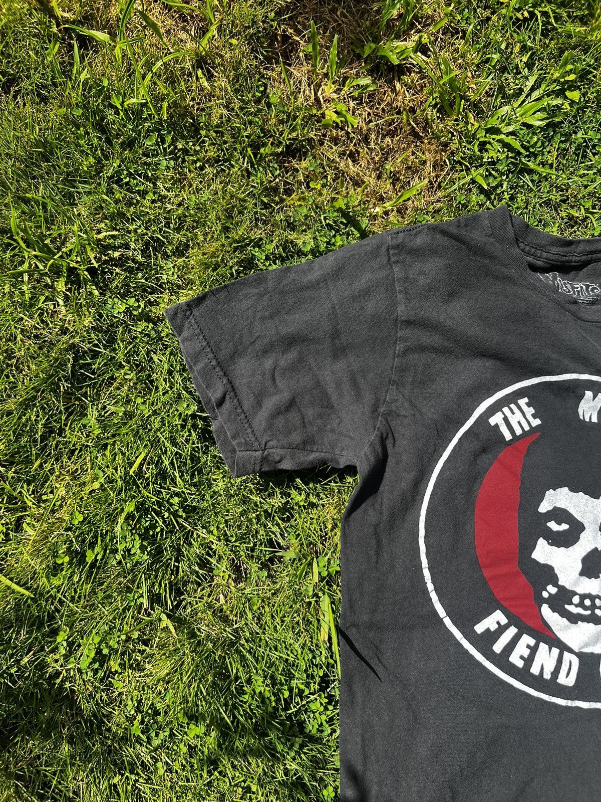 Band Tees Vintage The Misfits Freind Club Shirt Size US XS / EU 42 / 0 - 3 Thumbnail